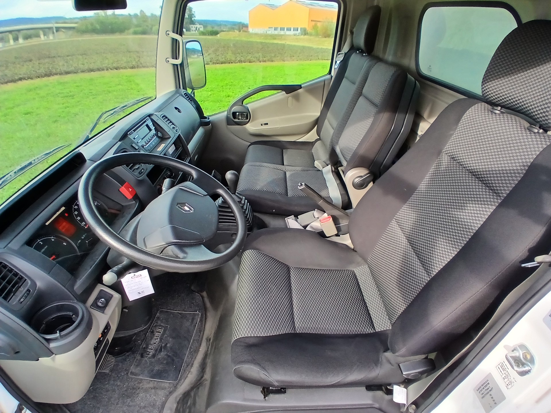 RENAULT Maxity DXI 140.35 L2-image-7