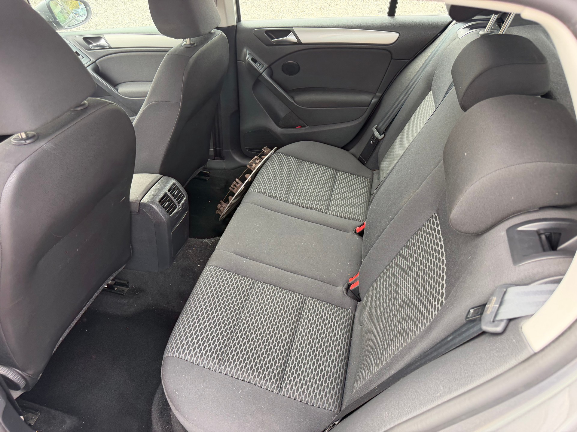 VW Golf 1.6 TDI Comfortline-image-4
