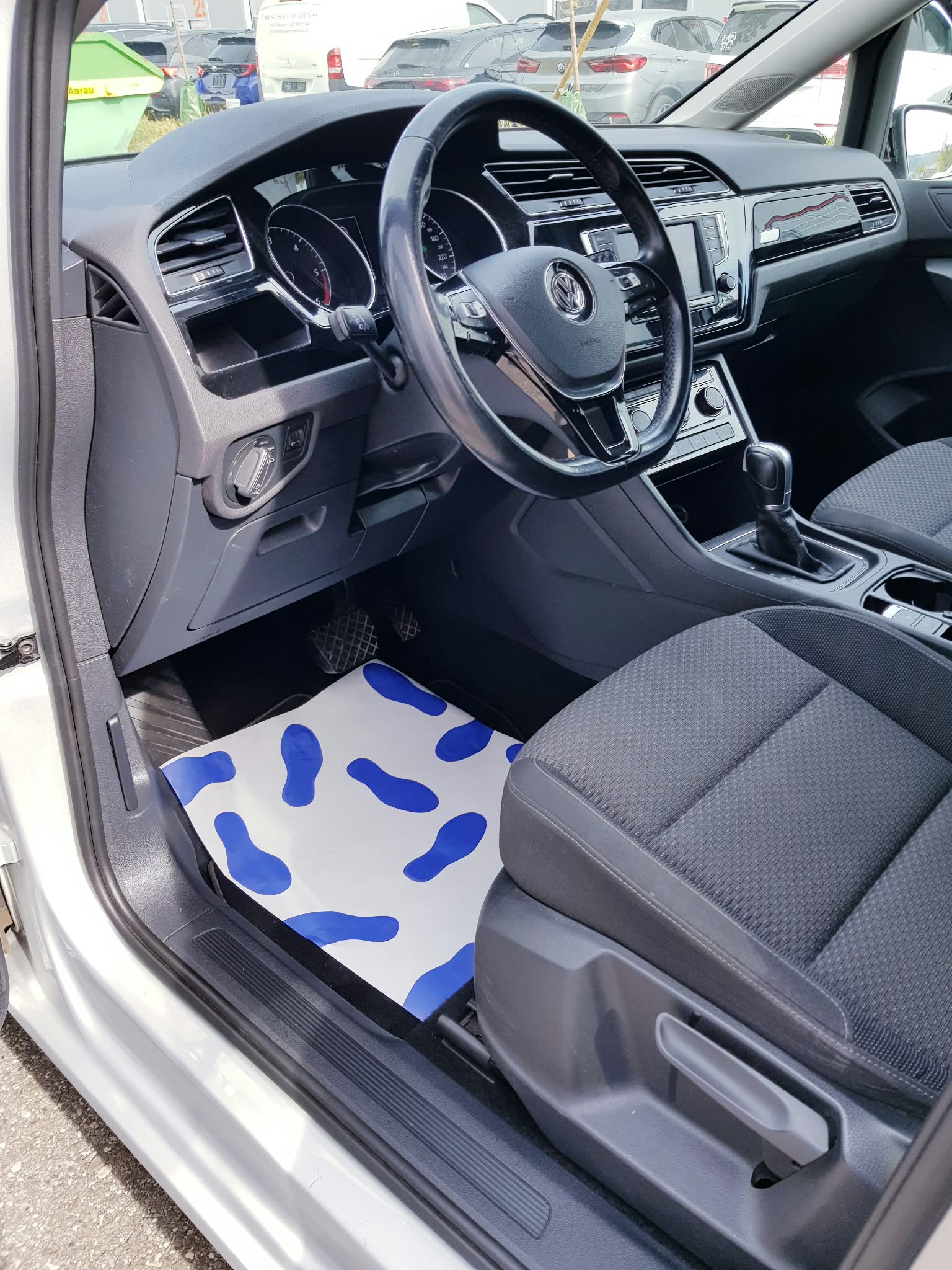 VW Touran 1.6 TDI BlueMotion Technology Comfortline DSG-image-6