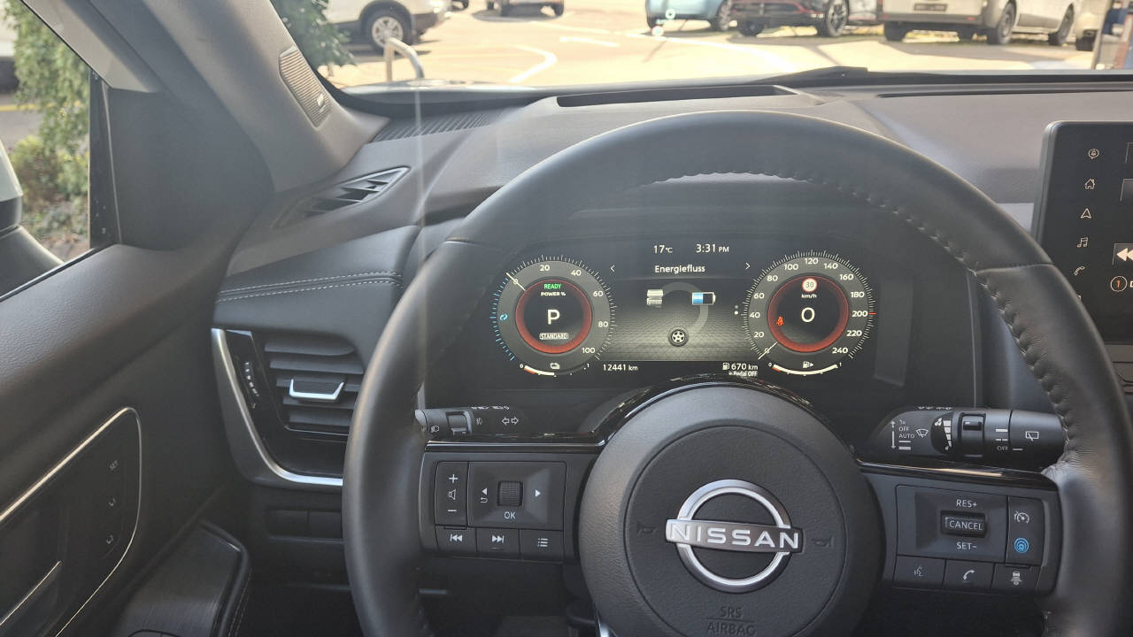 NISSAN X-Trail 1.5 VC-T Tekna+ e-4orce-image-10
