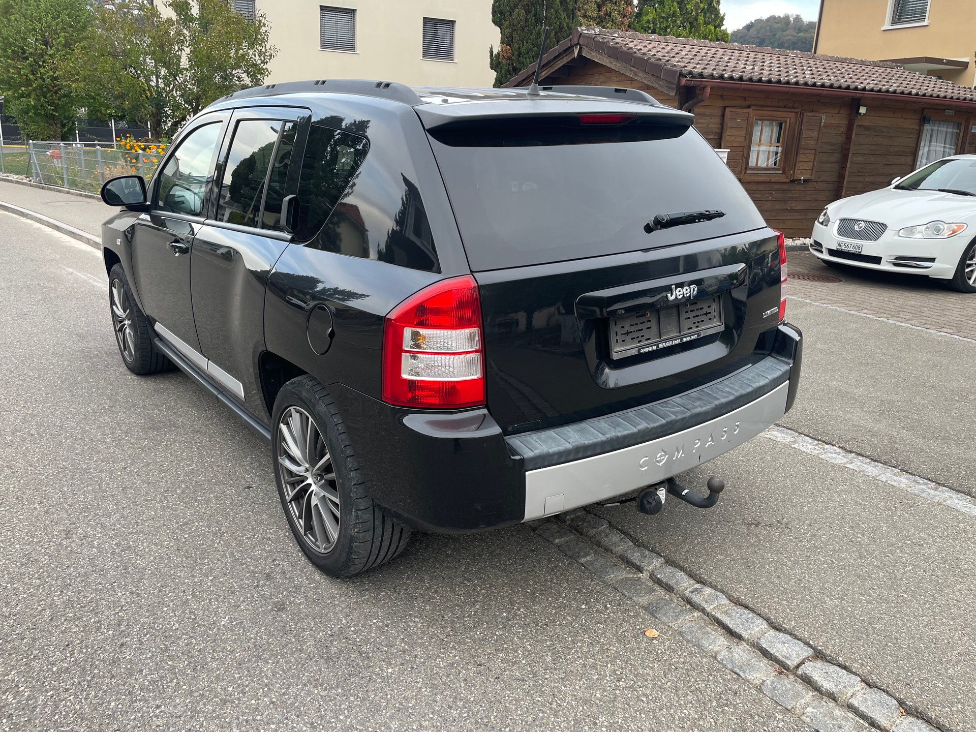 JEEP Compass 2.4 Limited CVT-image-5