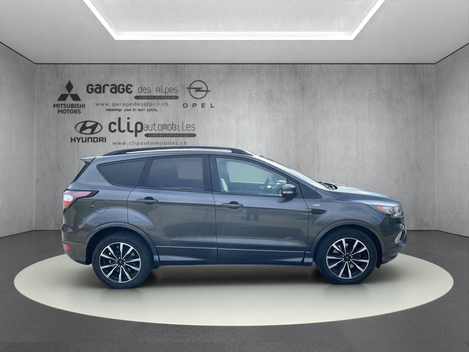 FORD Kuga 2.0 TDCi 180 ST-Line FPS-image-6