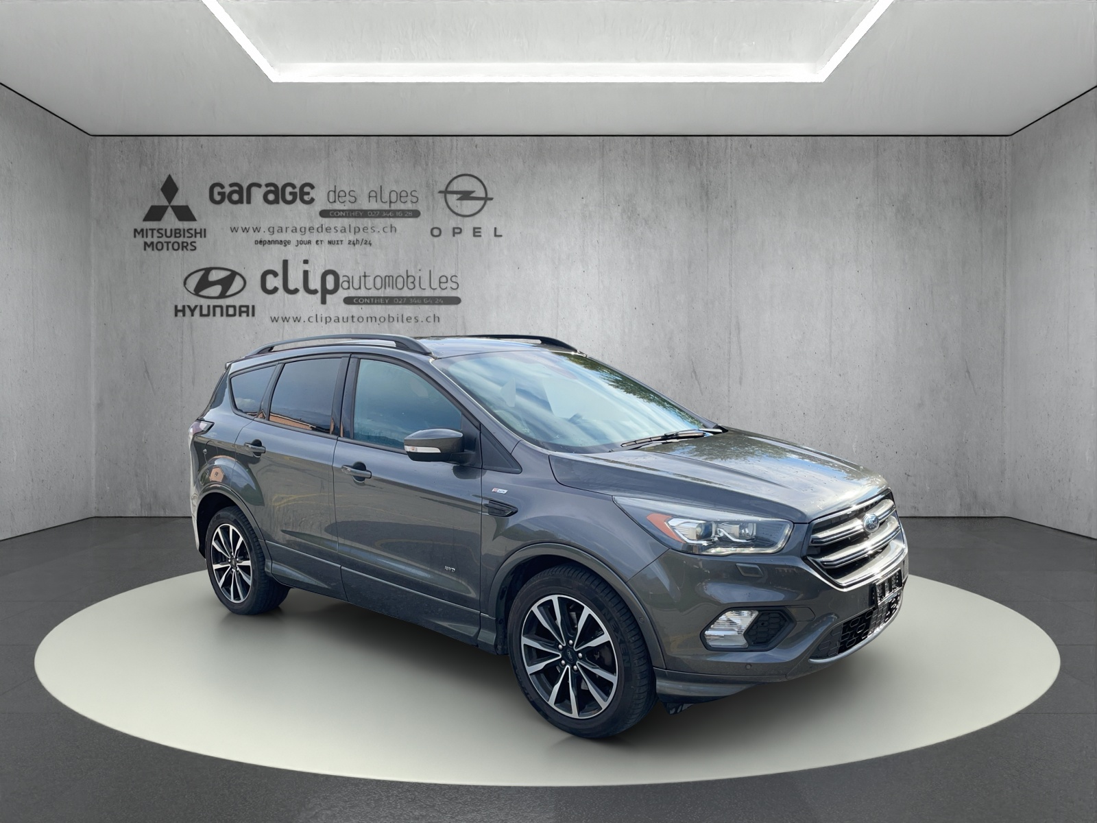 FORD Kuga 2.0 TDCi 180 ST-Line FPS-image-5