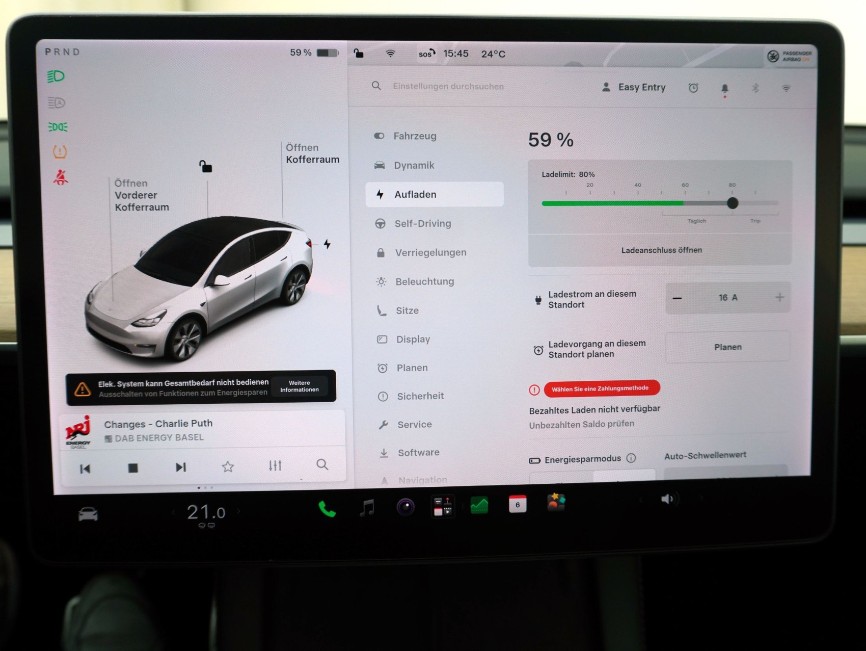 TESLA Model Y Long Range Dual AWD-image-17