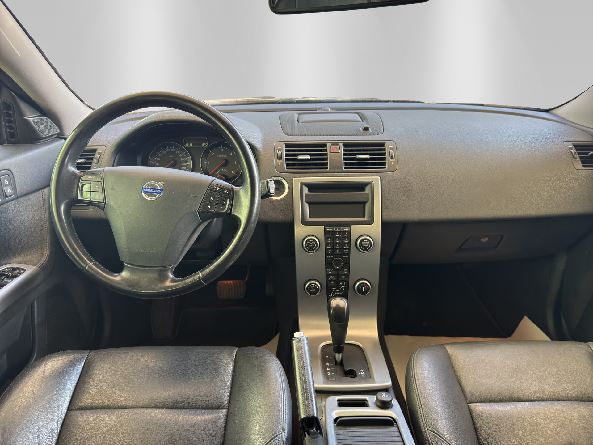 VOLVO V50 D5 Summum Geartronic-image-8