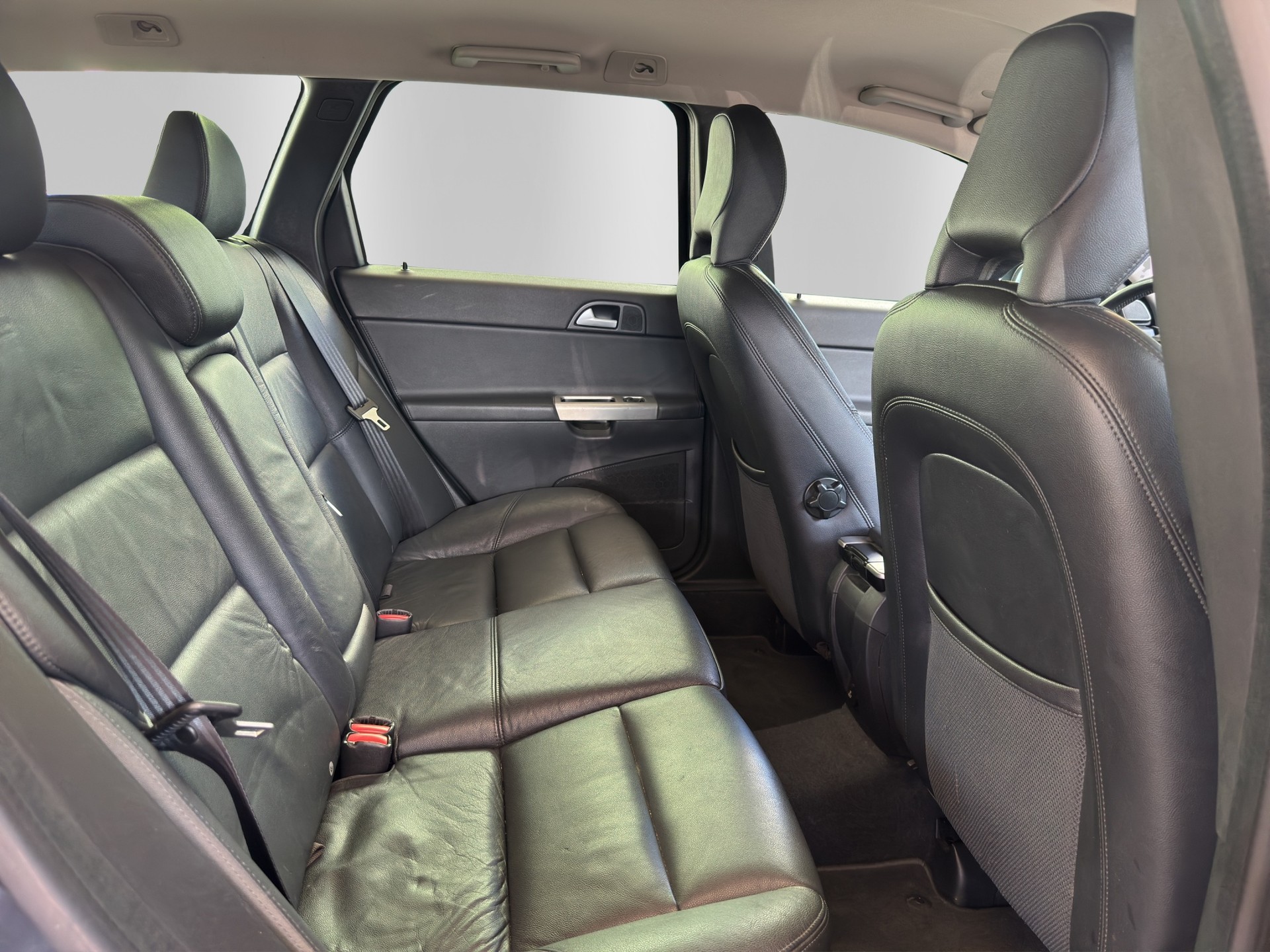 VOLVO V50 D5 Summum Geartronic-image-14