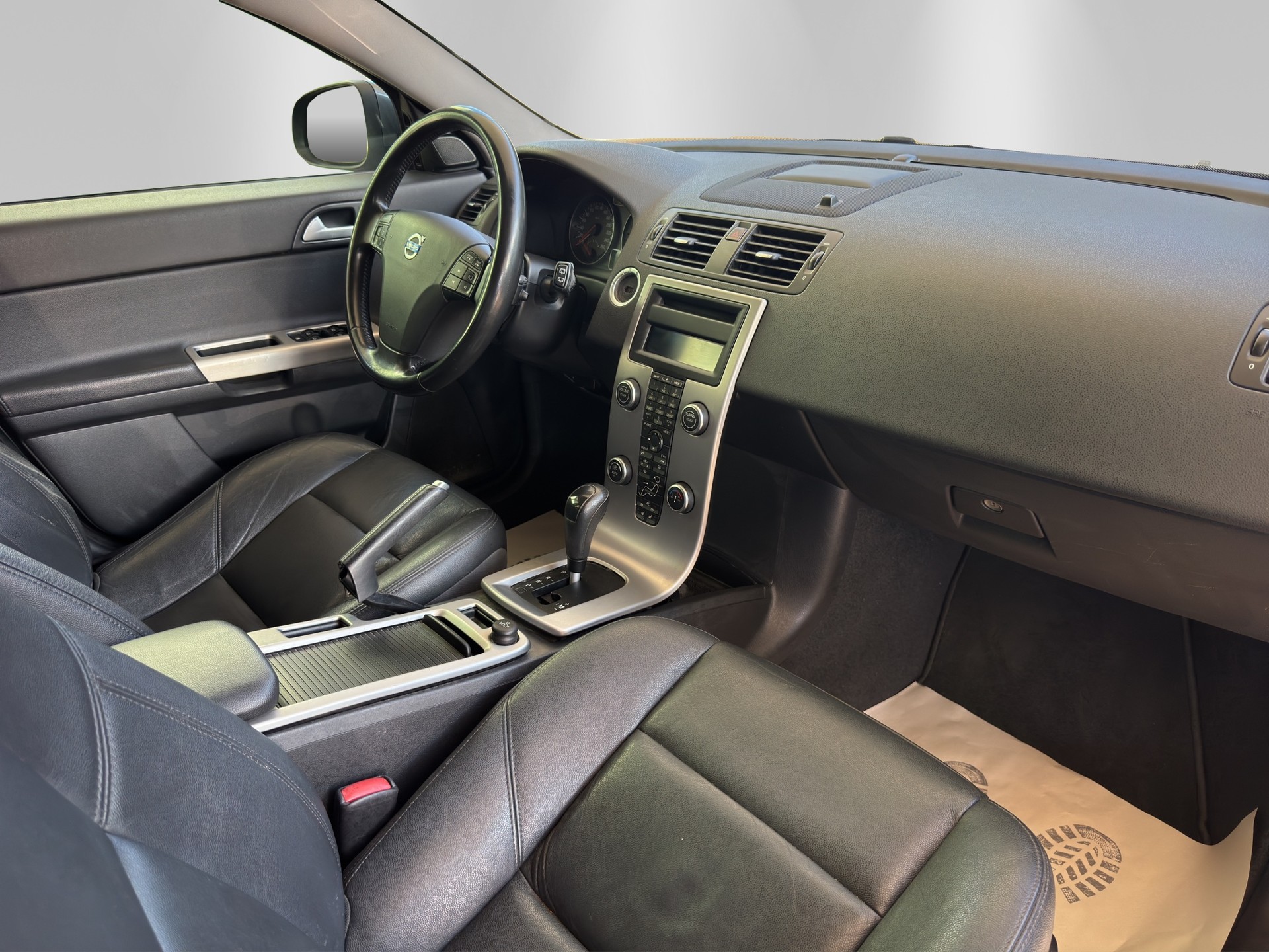 VOLVO V50 D5 Summum Geartronic-image-12