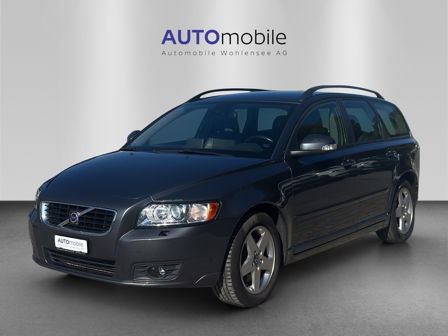 VOLVO V50 D5 Summum Geartronic-image-1