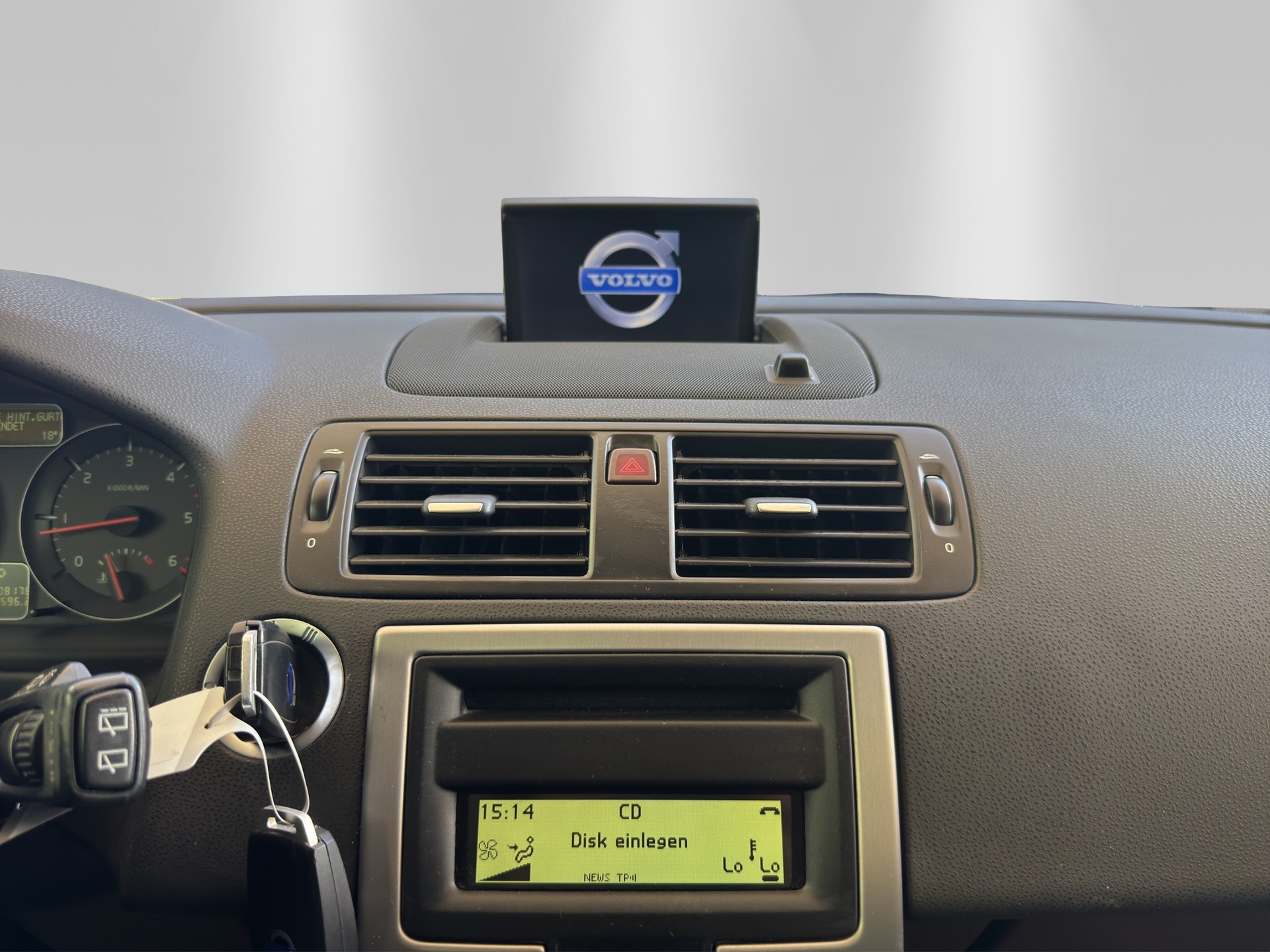 VOLVO V50 D5 Summum Geartronic-image-11