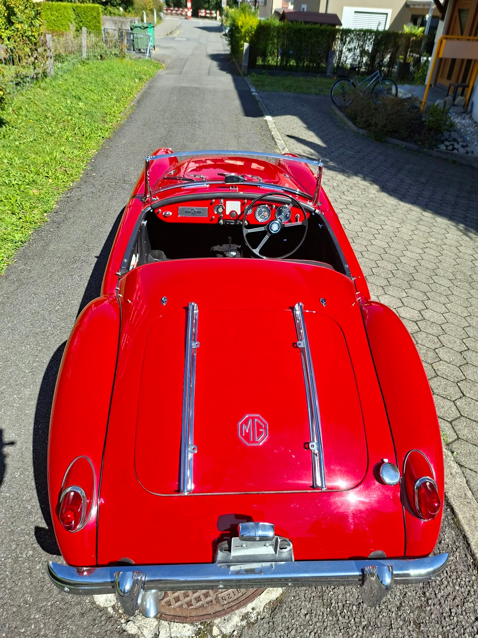 MG MGA-image-1