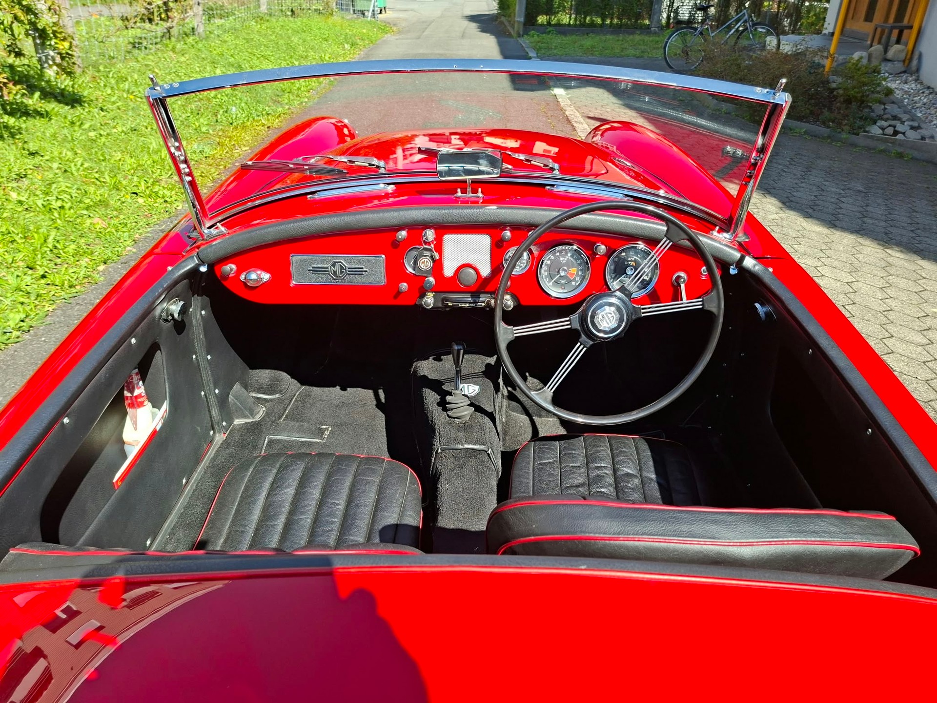 MG MGA-image-9