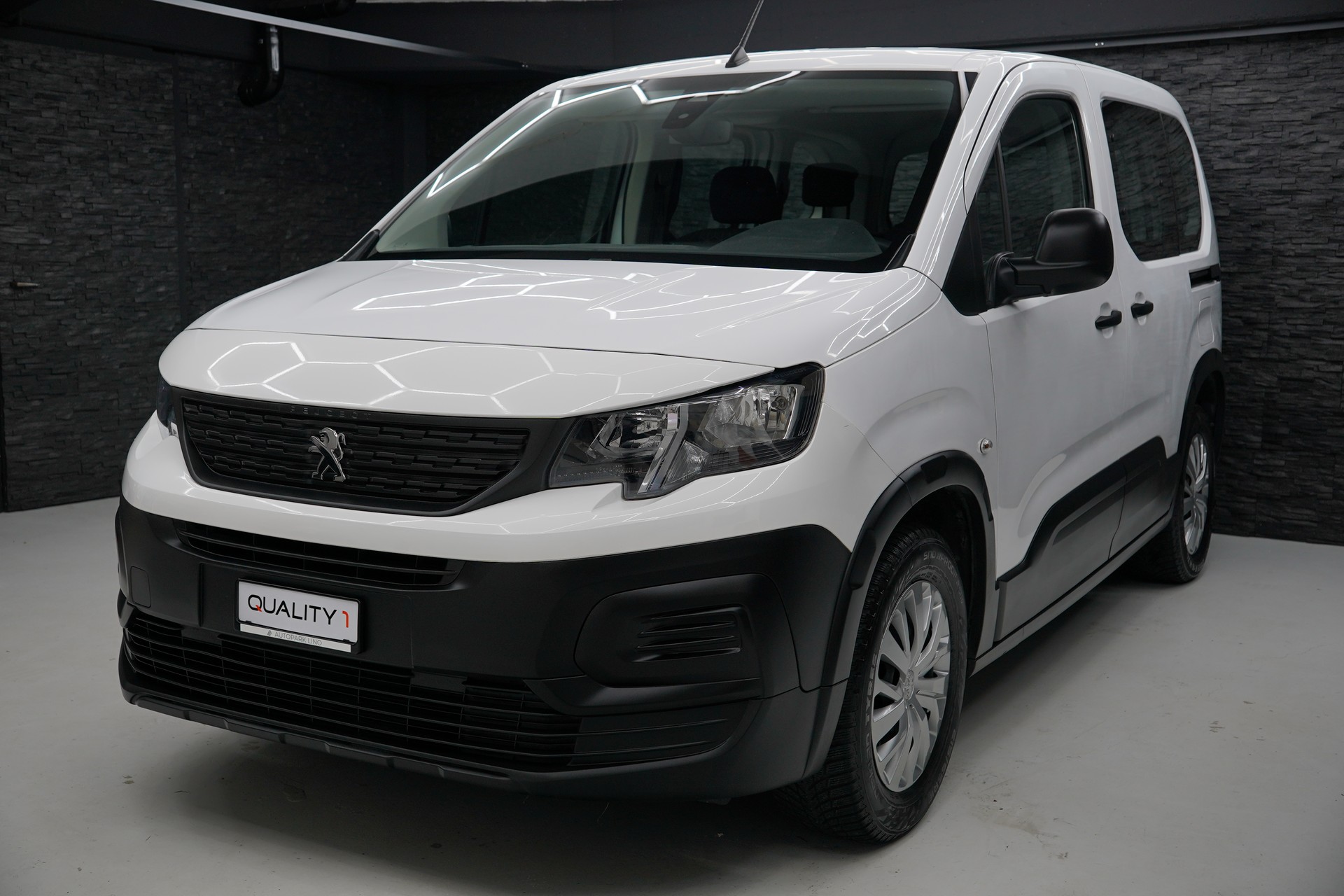 PEUGEOT Rifter Long 1.2 PureTech Active-image-2