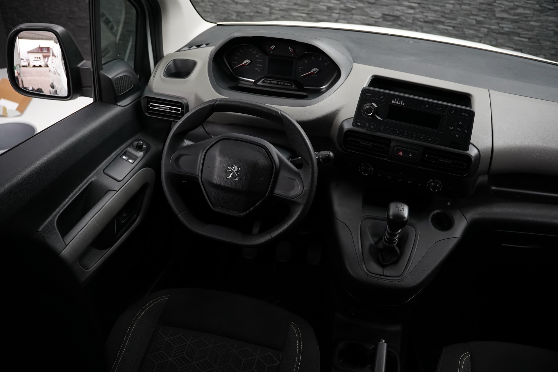 PEUGEOT Rifter Long 1.2 PureTech Active-image-17