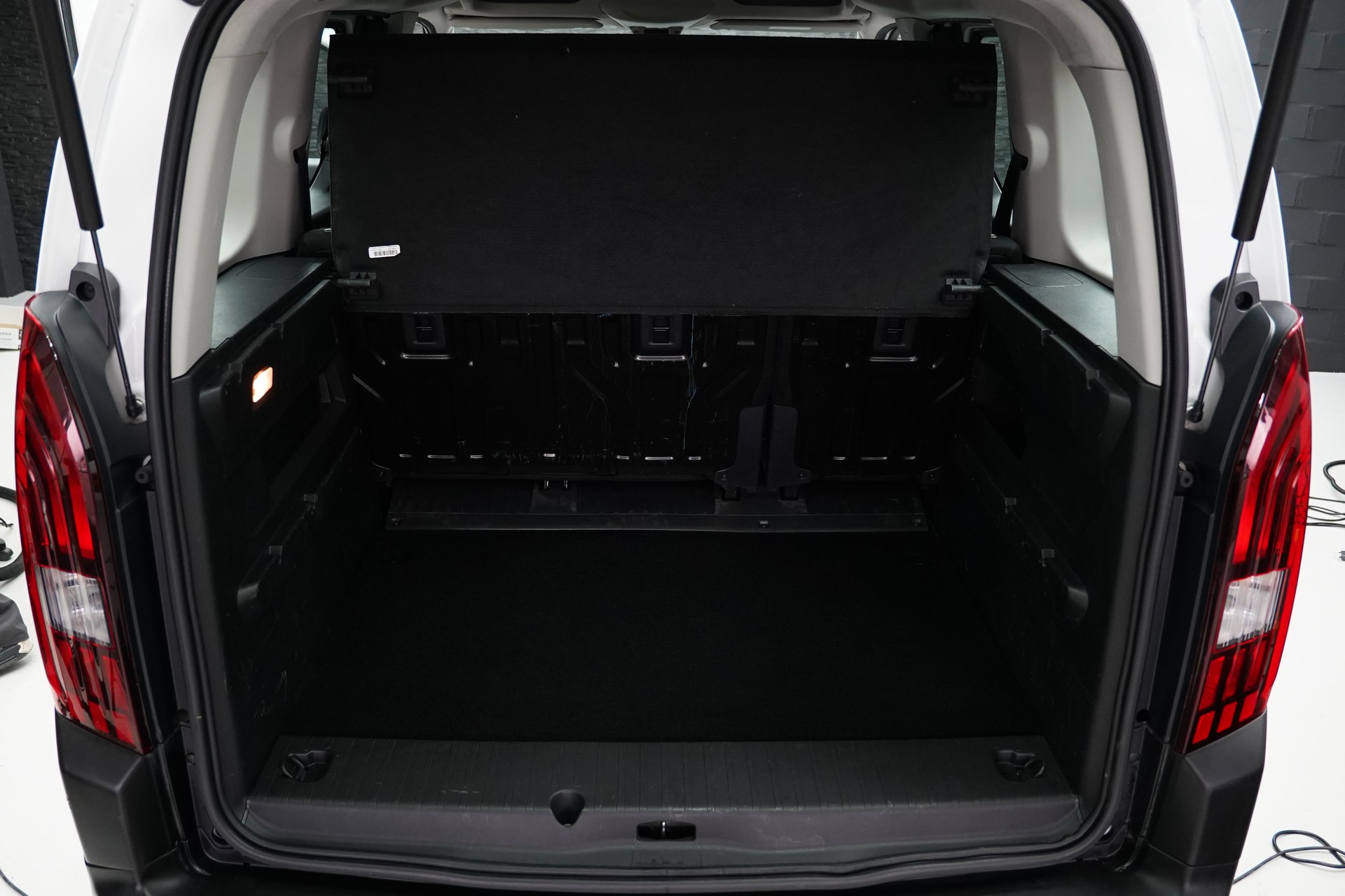 PEUGEOT Rifter Long 1.2 PureTech Active-image-30