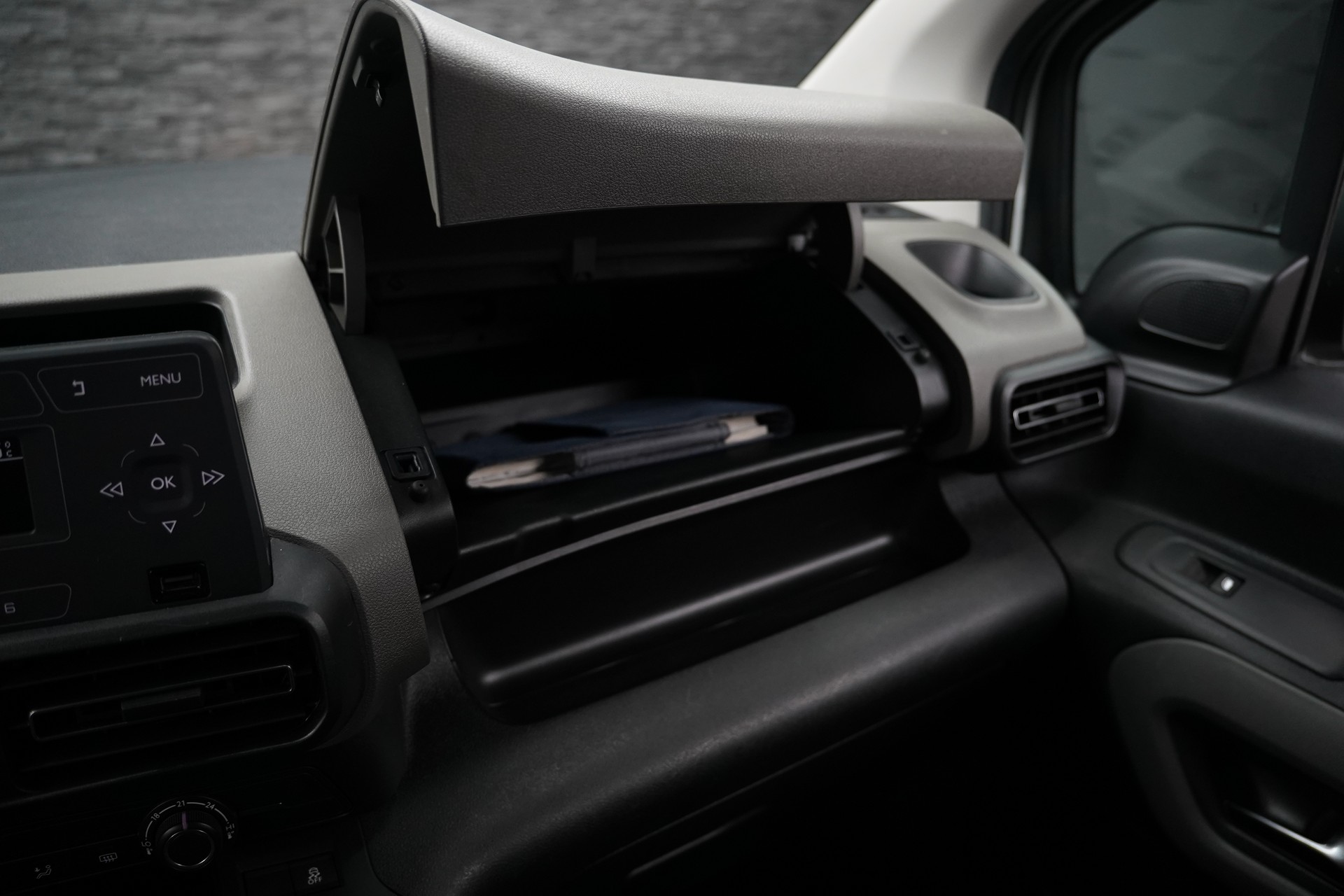 PEUGEOT Rifter Long 1.2 PureTech Active-image-27