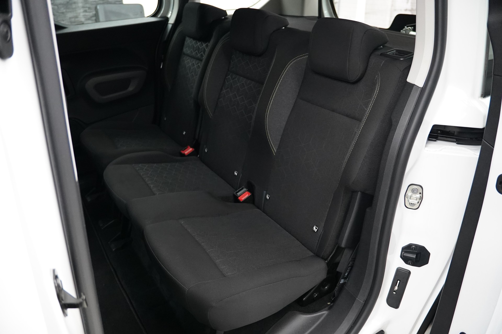 PEUGEOT Rifter Long 1.2 PureTech Active-image-15