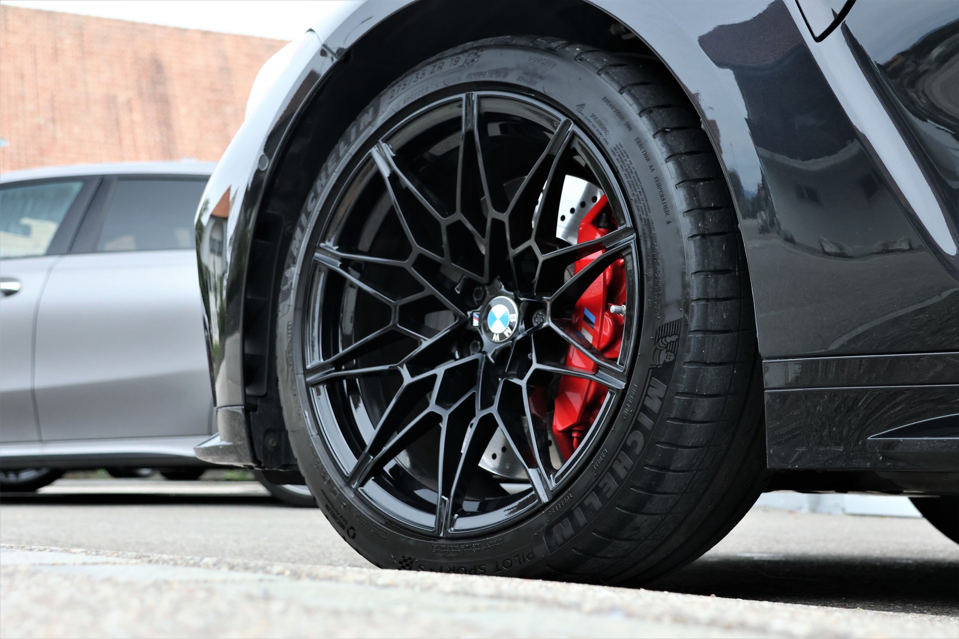 BMW M3 Touring xDrive Competition M-image-8
