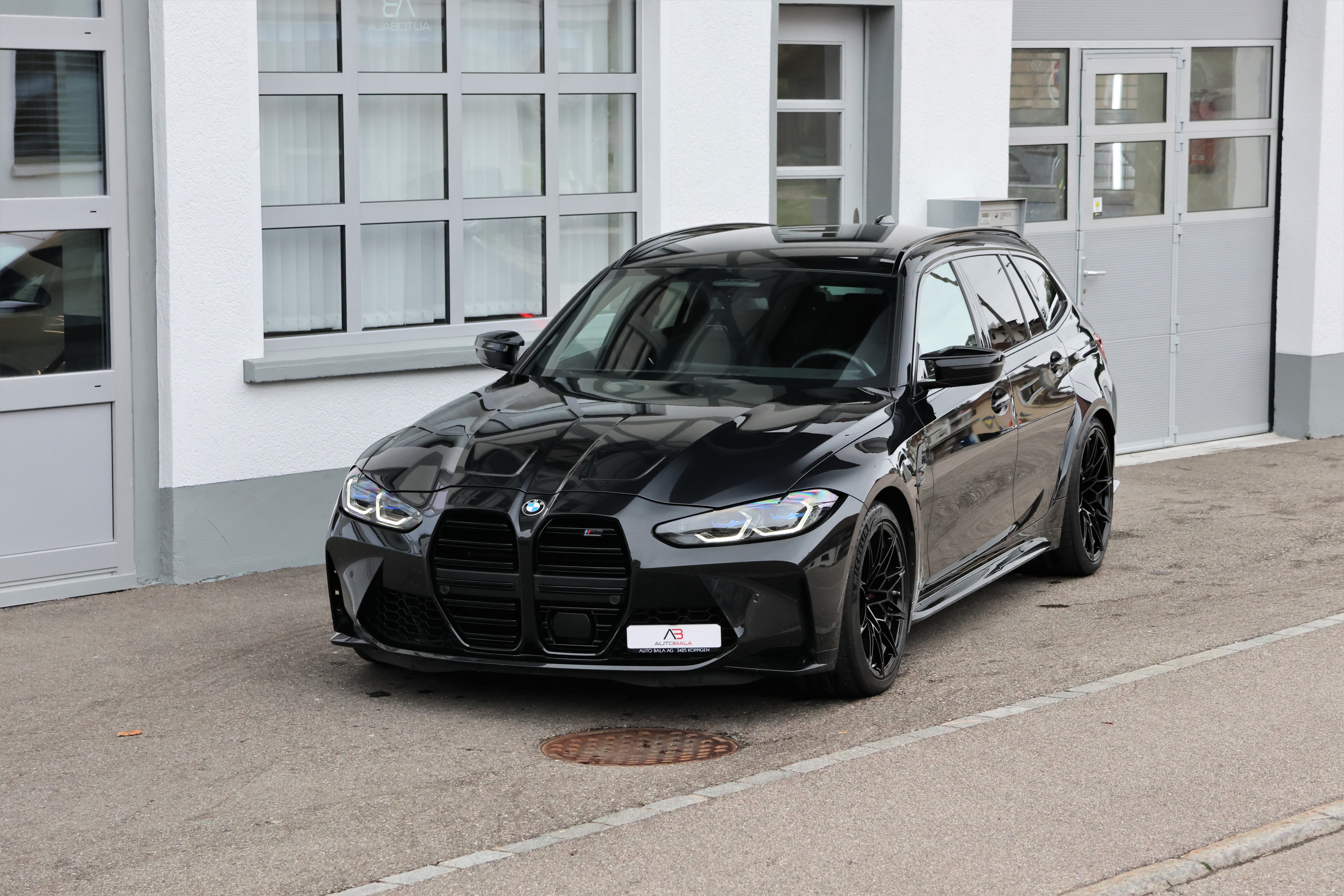 Car photo