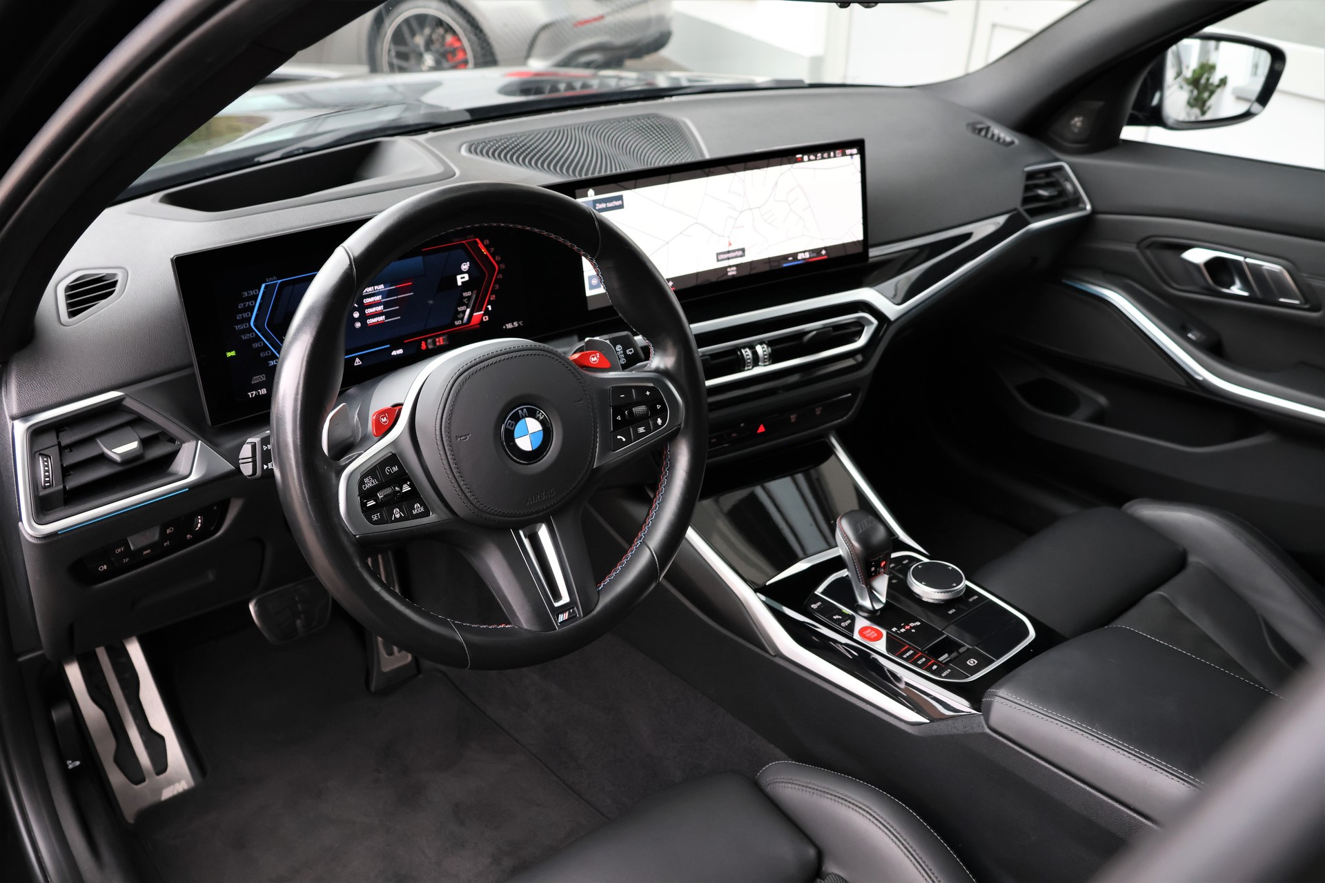 BMW M3 Touring xDrive Competition M-image-11