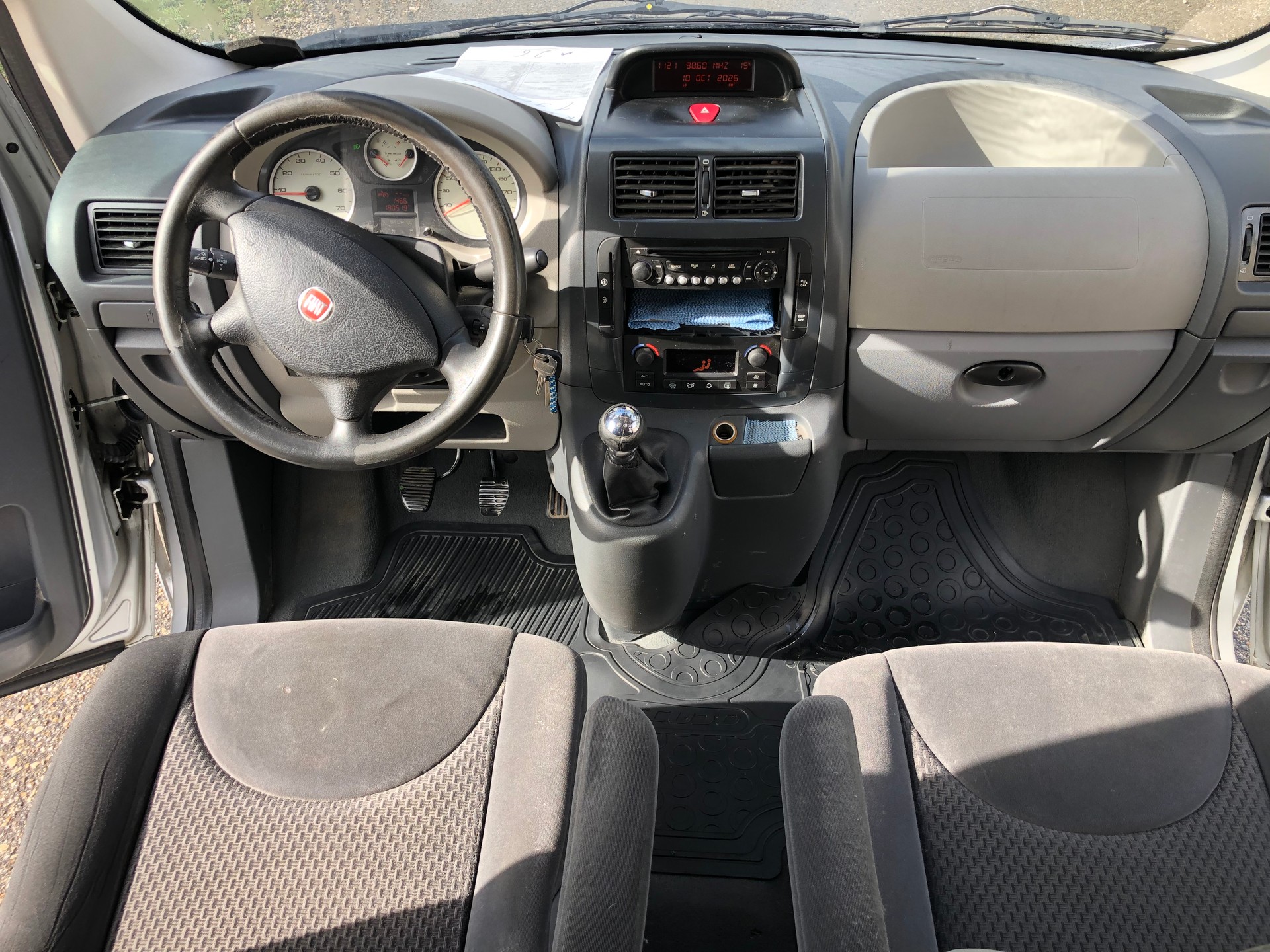 FIAT Scudo 2.0 JTD PF Panorama Family-image-13