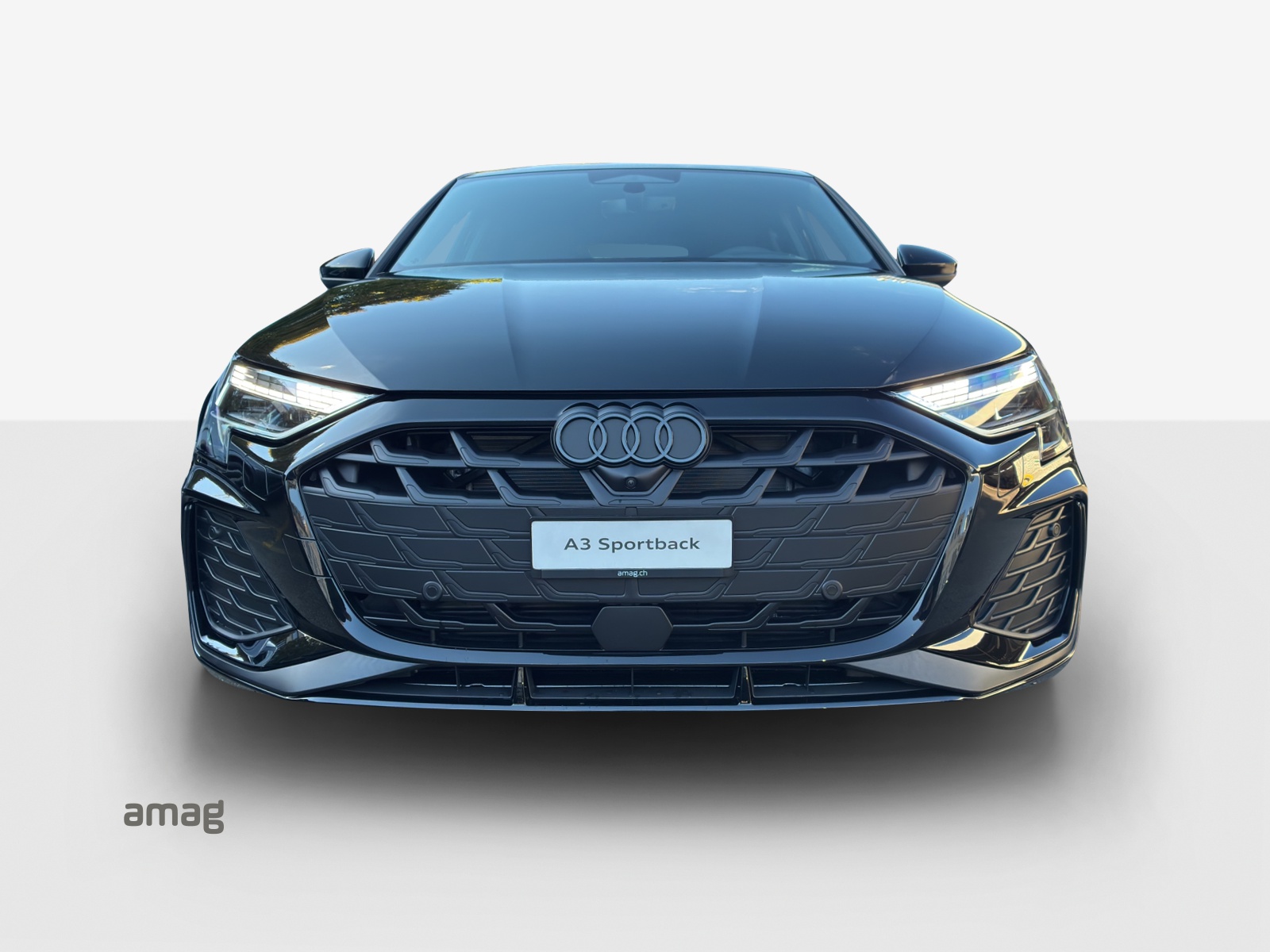 AUDI A3 Sportback TFSI 150 kW quattro S line S tronic-image-6