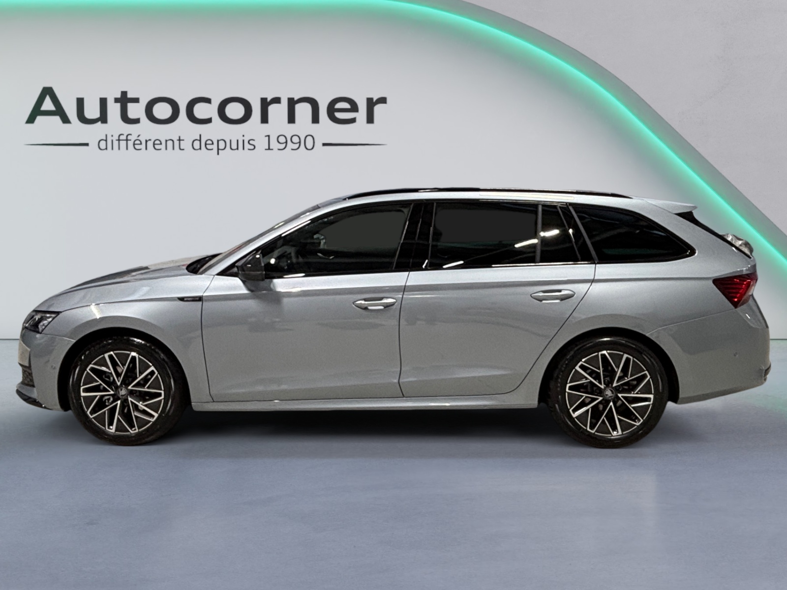 SKODA Octavia Combi 1.5 TSI mHEV DSG Dynamic-image-1