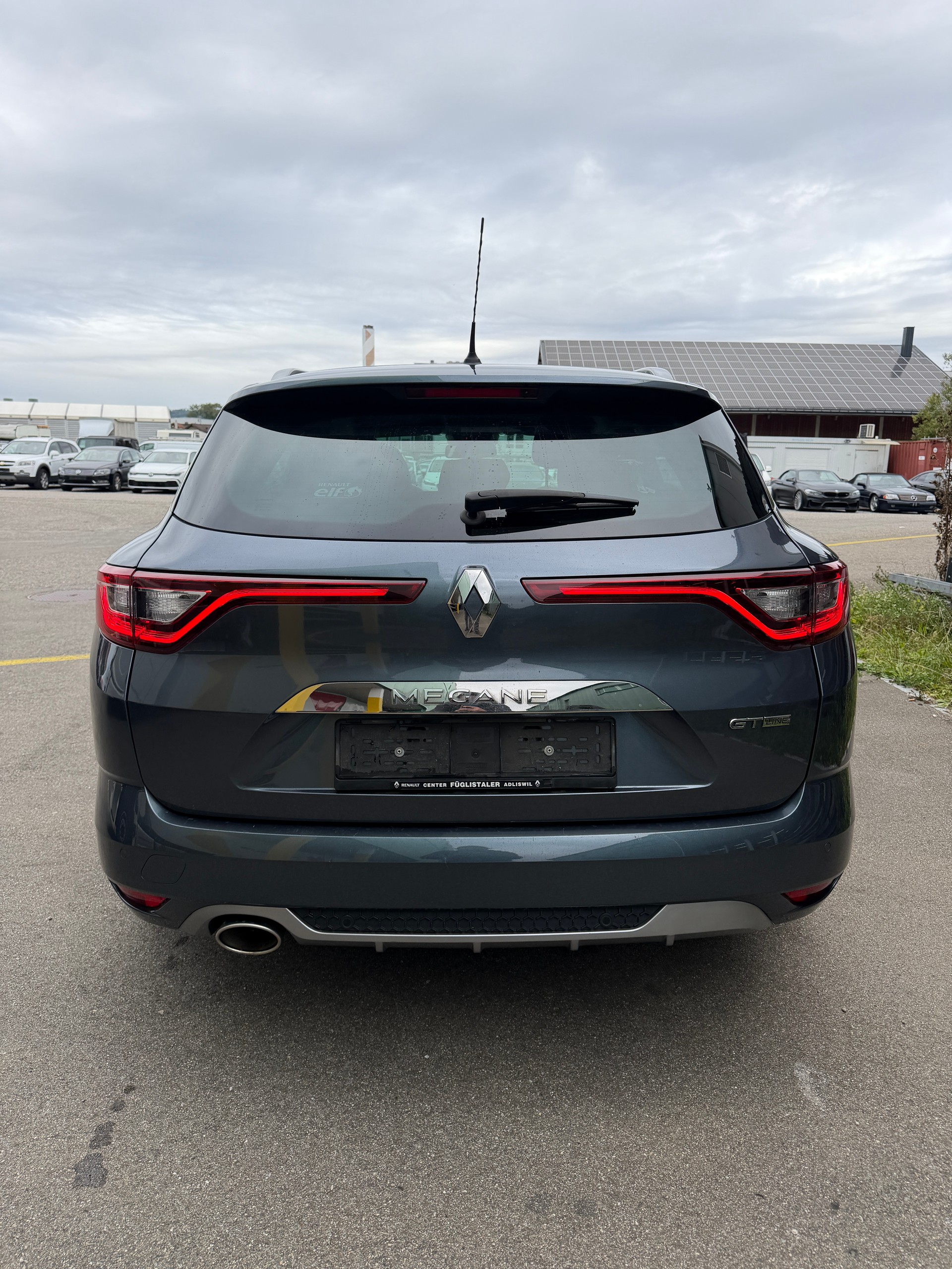 RENAULT Mégane Grandtour 1.3 16V Turbo GT Line EDC-image-5