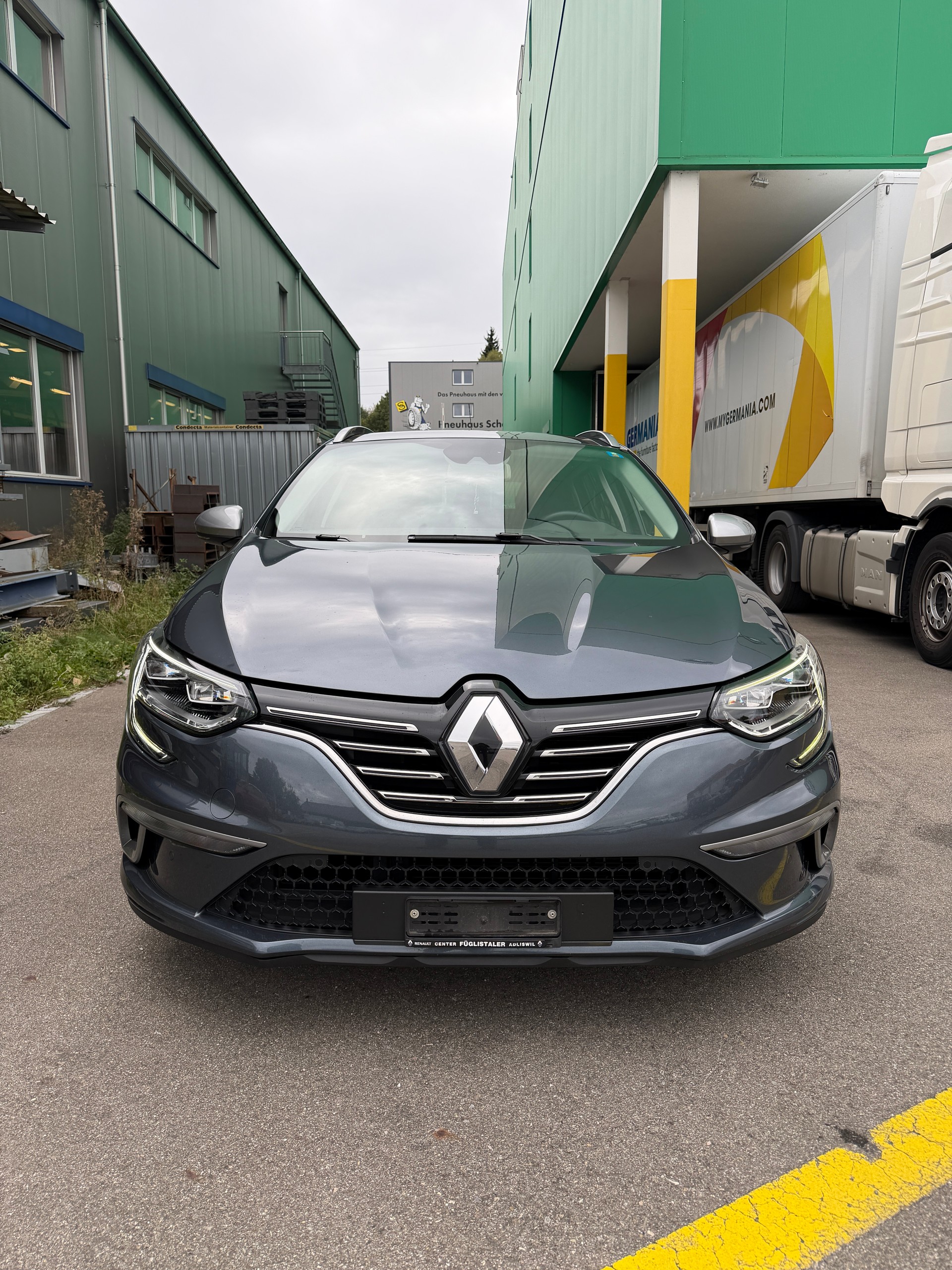 RENAULT Mégane Grandtour 1.3 16V Turbo GT Line EDC-image-1
