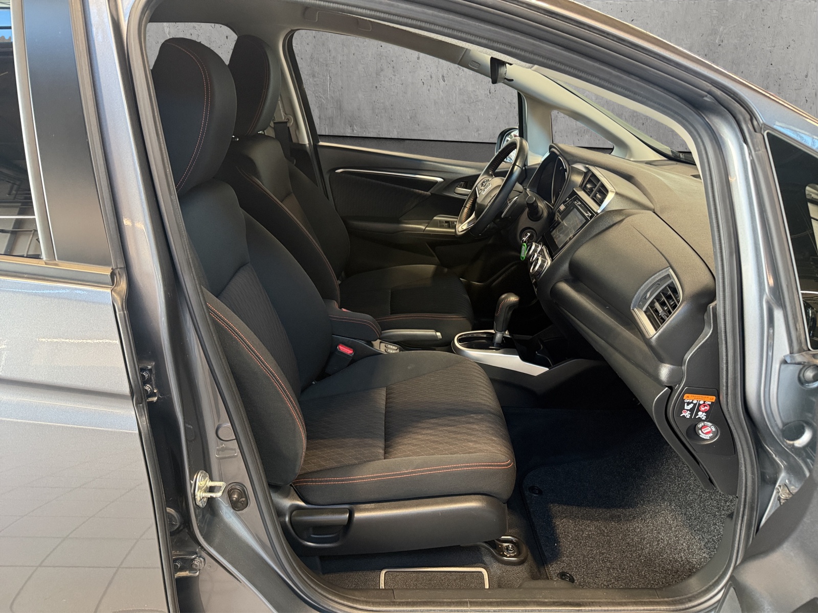 HONDA Jazz 1.5i Dynamic-image-16