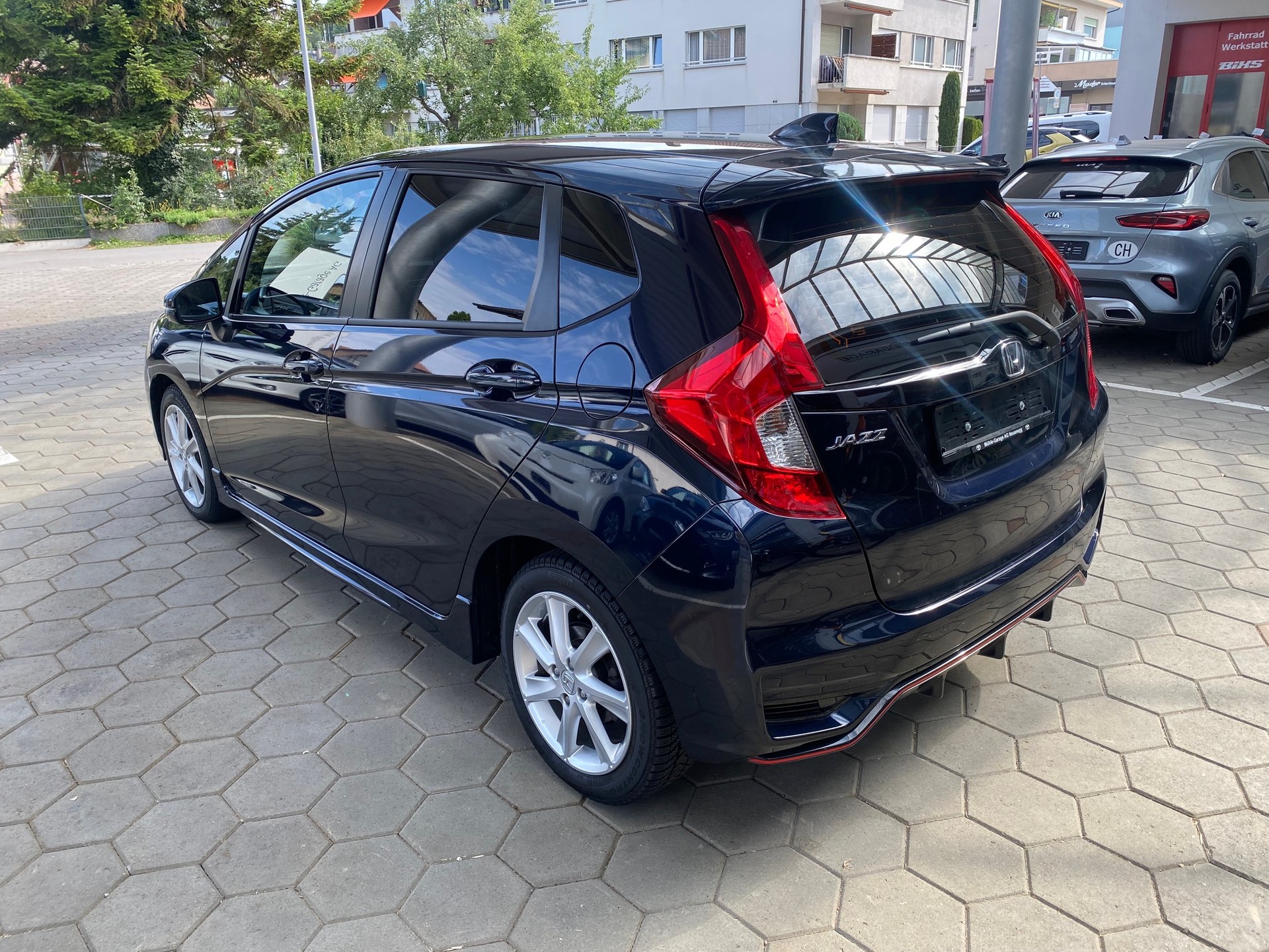 HONDA Jazz 1.5i-VTEC Dynamic CVT-showroom-element-2