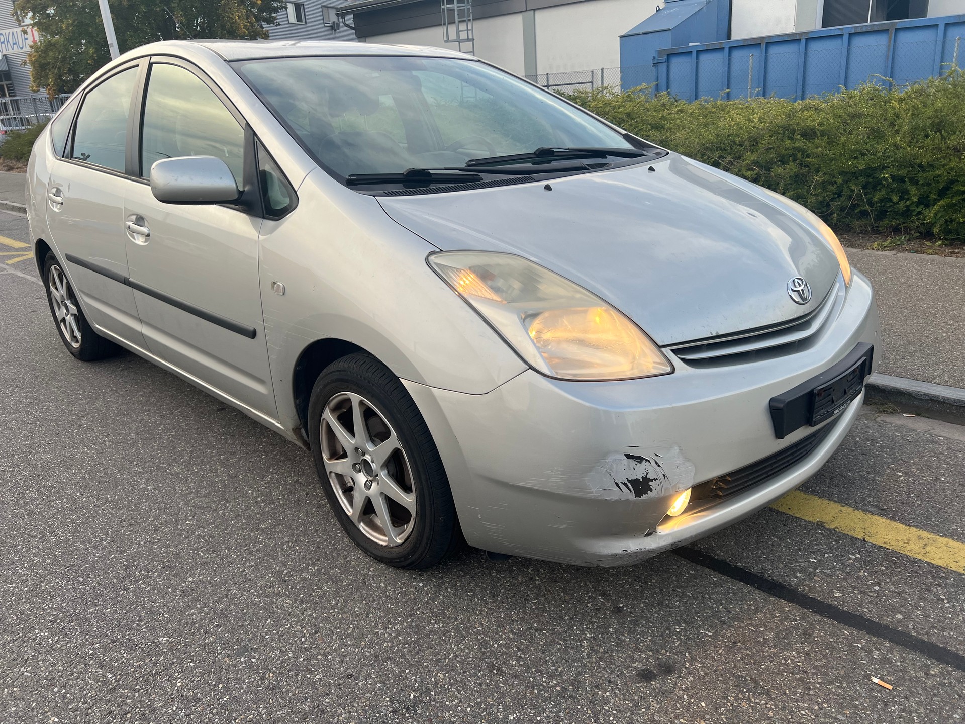 TOYOTA Prius 1.5 16V Hybrid-image-10