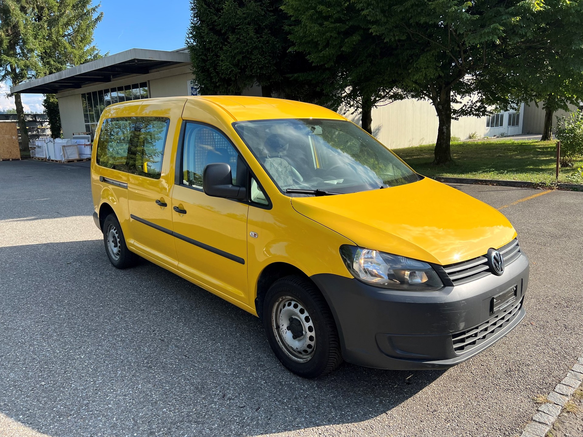 VW Caddy Maxi 1.2 TSI-image-1