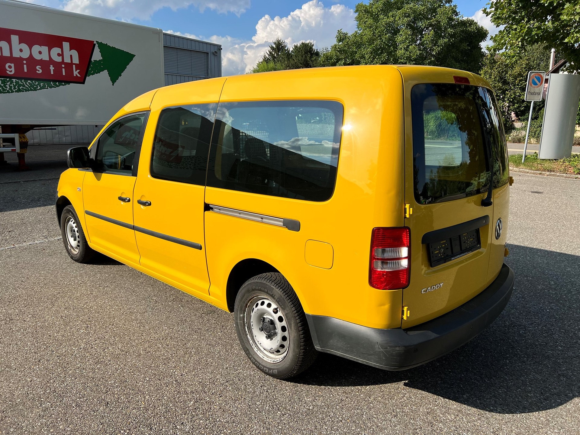 VW Caddy Maxi 1.2 TSI-image-3