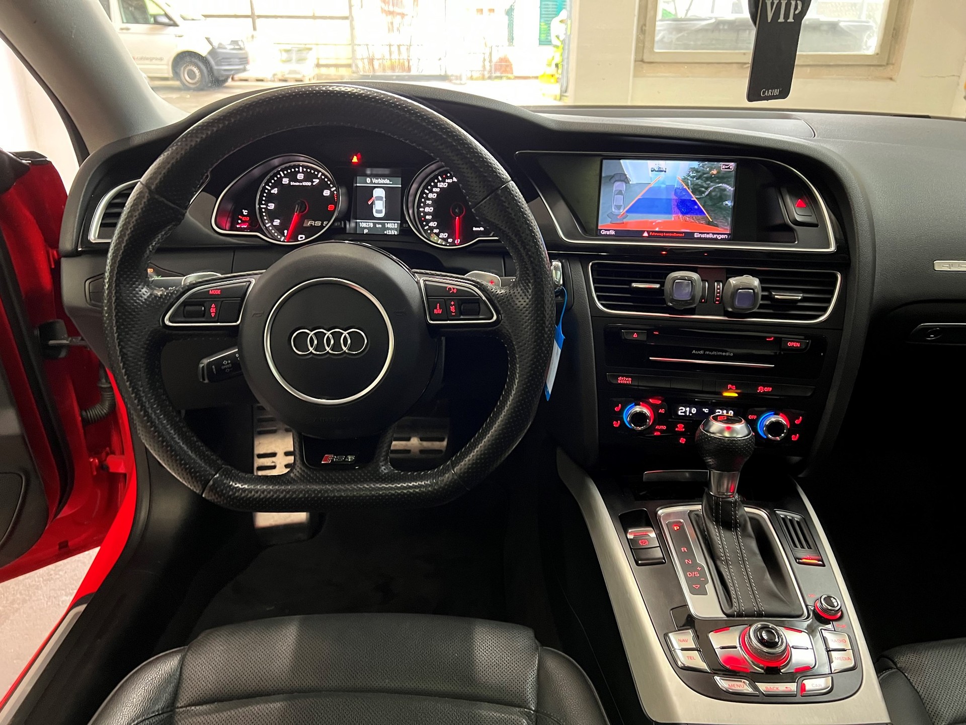 AUDI RS5 Coupé 4.2 FSI quattro S-tronic-image-6