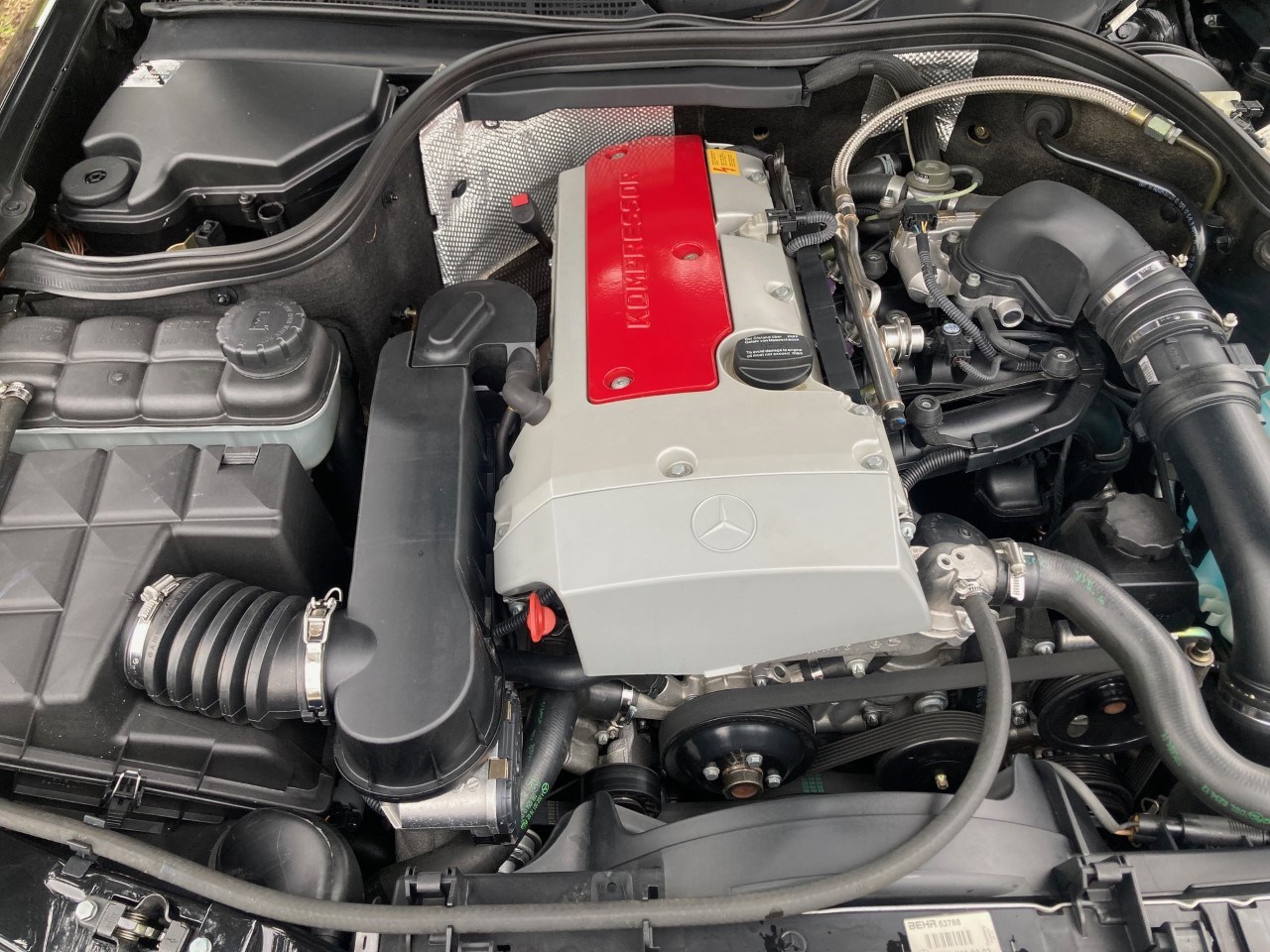 MERCEDES-BENZ CLK 230 Kompressor Avantgarde-image-15