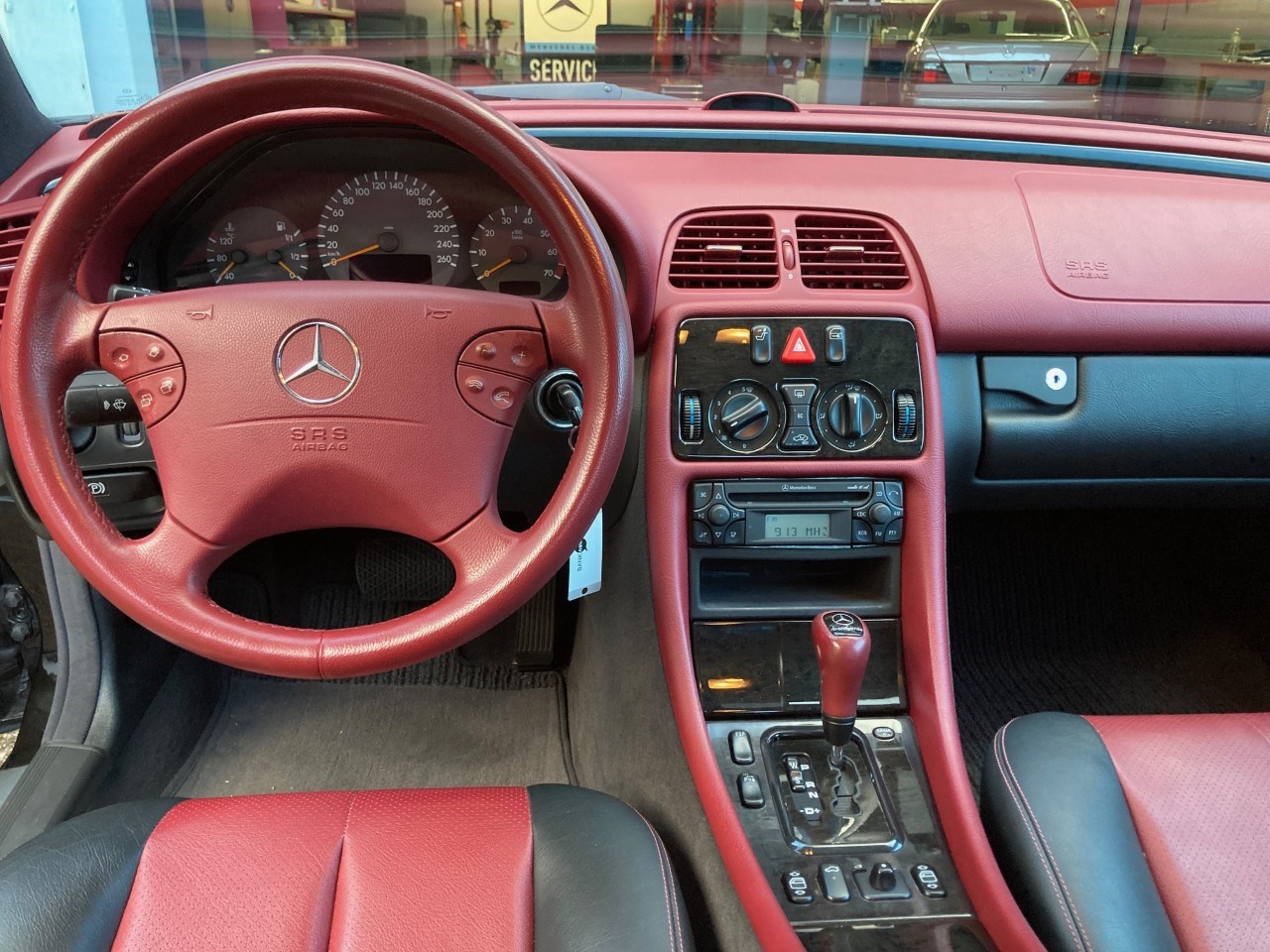 MERCEDES-BENZ CLK 230 Kompressor Avantgarde-image-10