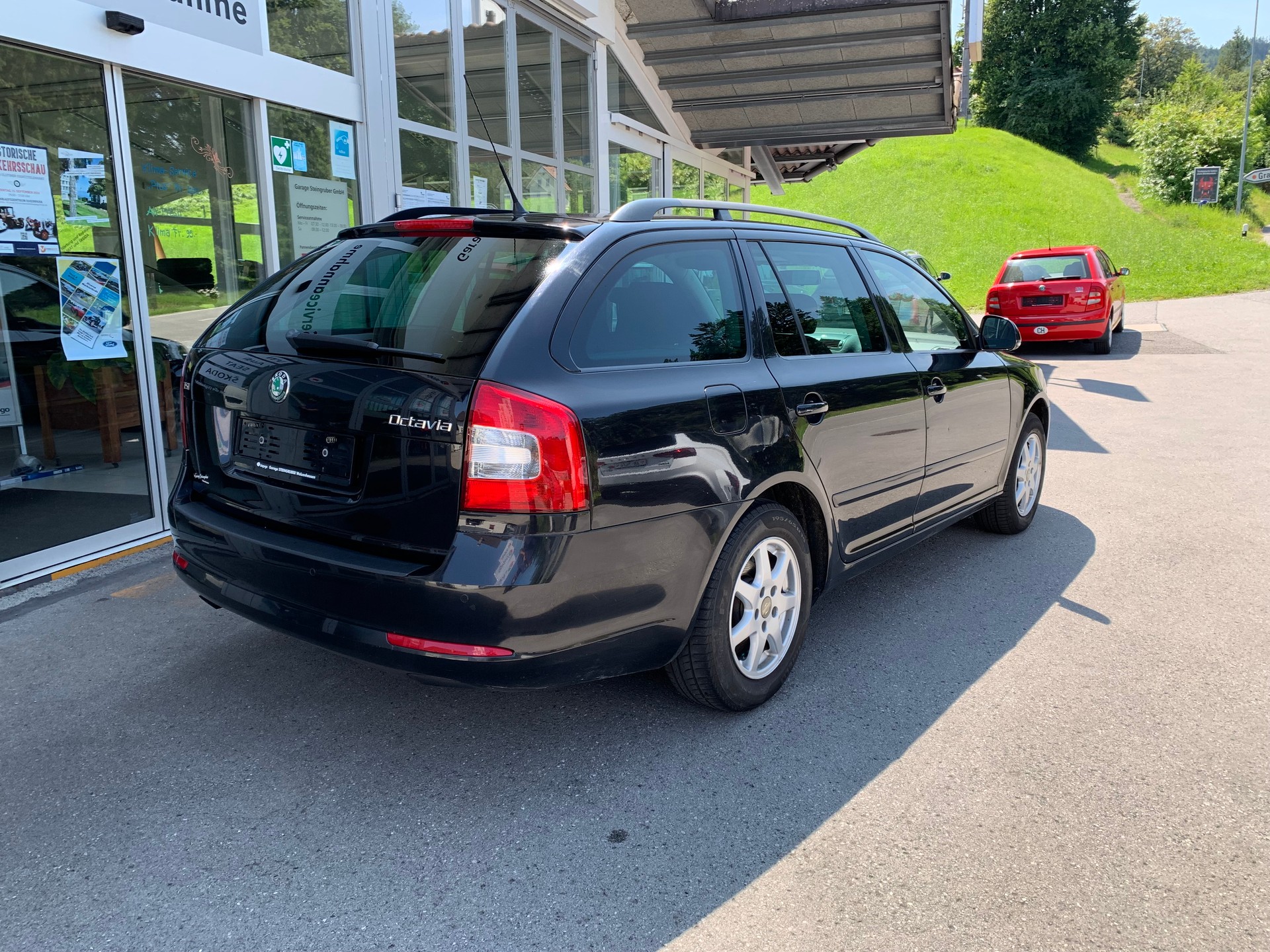 SKODA Octavia 1.8 TSI Elegance-image-4