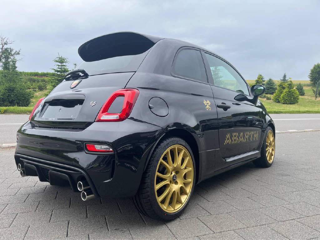 FIAT 695 Abarth 1.4 T-Jet 180 75 Anniversario-image-2