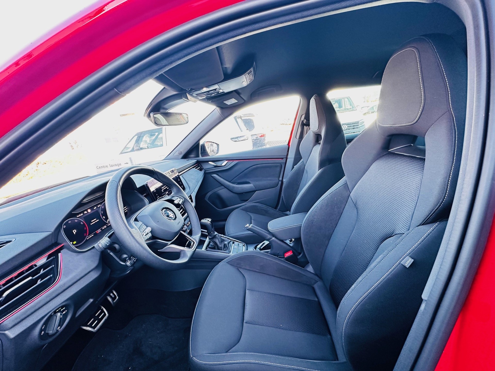 SKODA Kamiq 1.0 TSI Selection DSG-image-3