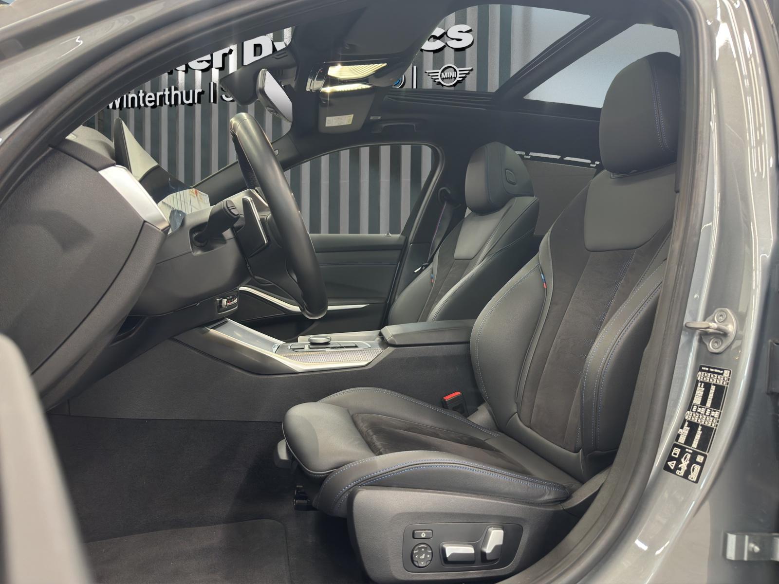 BMW 320d xDrive Touring M Sport-image-13