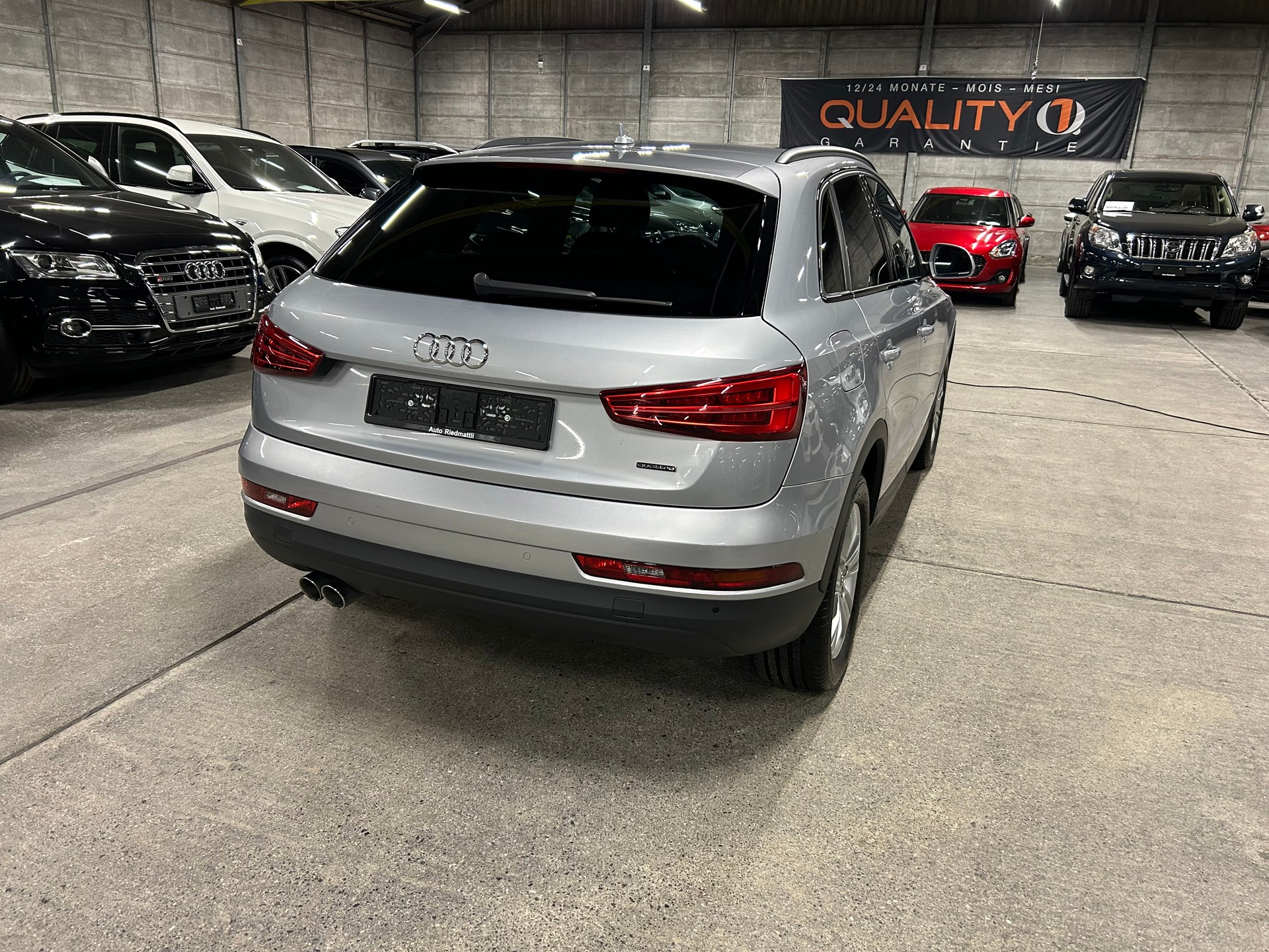 AUDI Q3 2.0 TDI quattro S-tronic-image-5