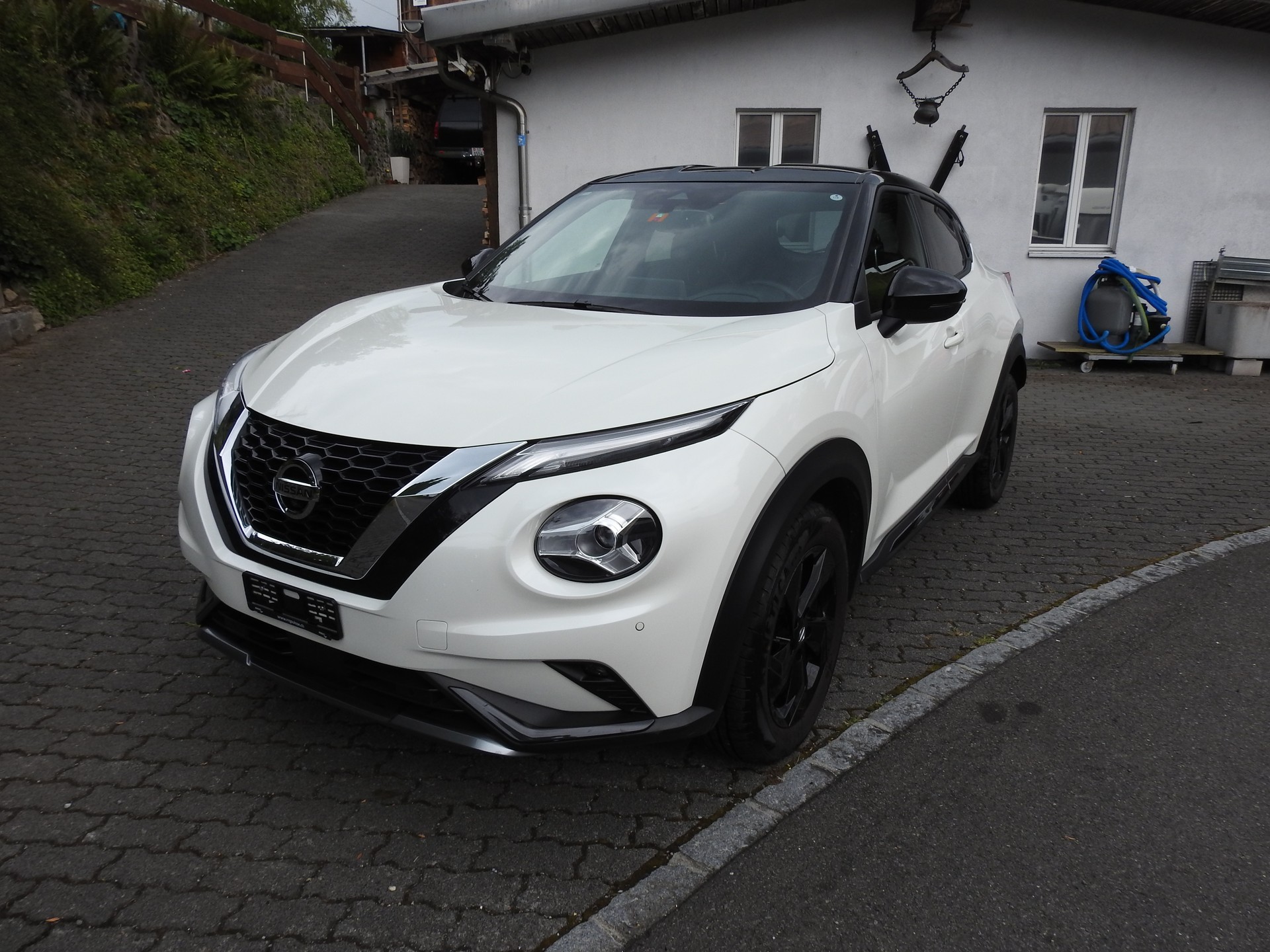 NISSAN Juke 1.0 DIG-T N-Design DCT-image-0