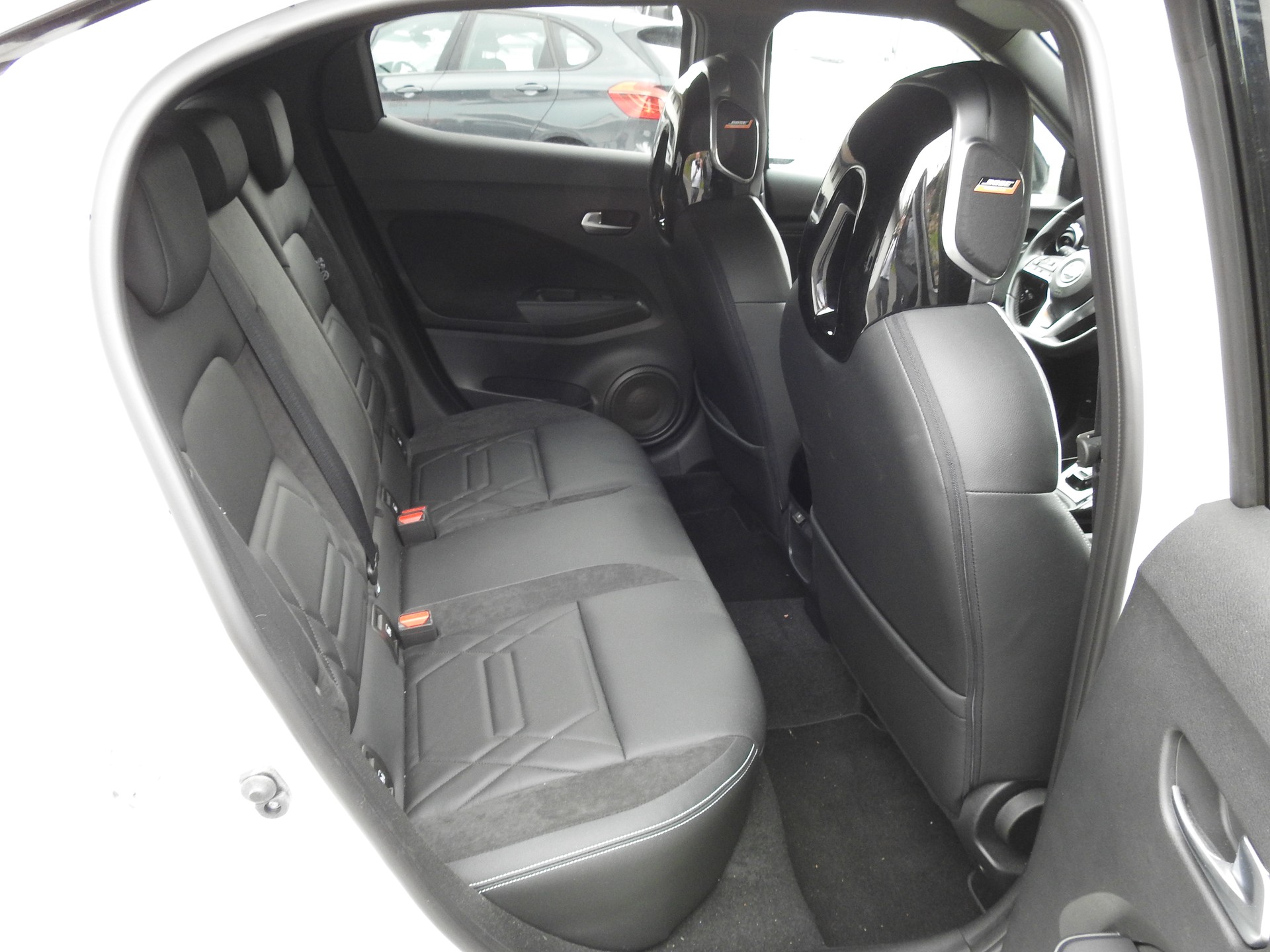 NISSAN Juke 1.0 DIG-T N-Design DCT-image-13