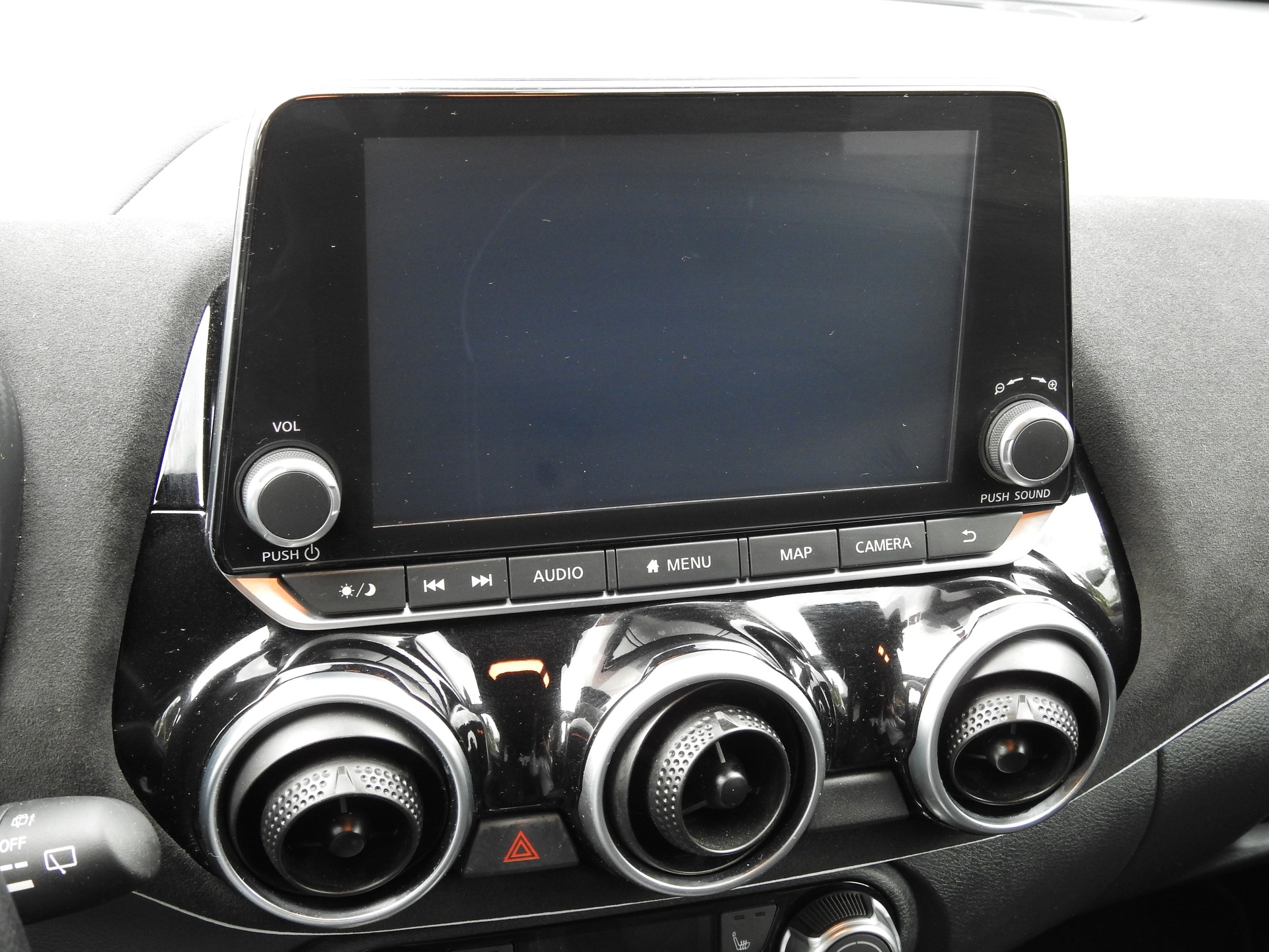 NISSAN Juke 1.0 DIG-T N-Design DCT-image-18