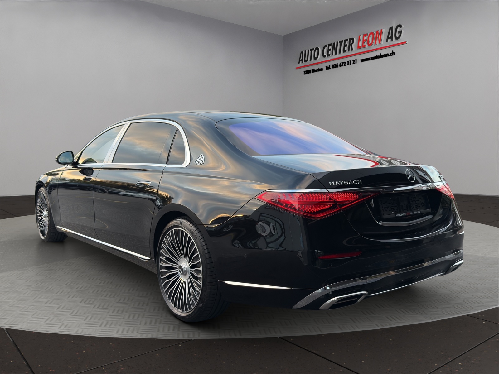 MERCEDES-BENZ S 580 4Matic Maybach 9G-Tronic-showroom-element-3