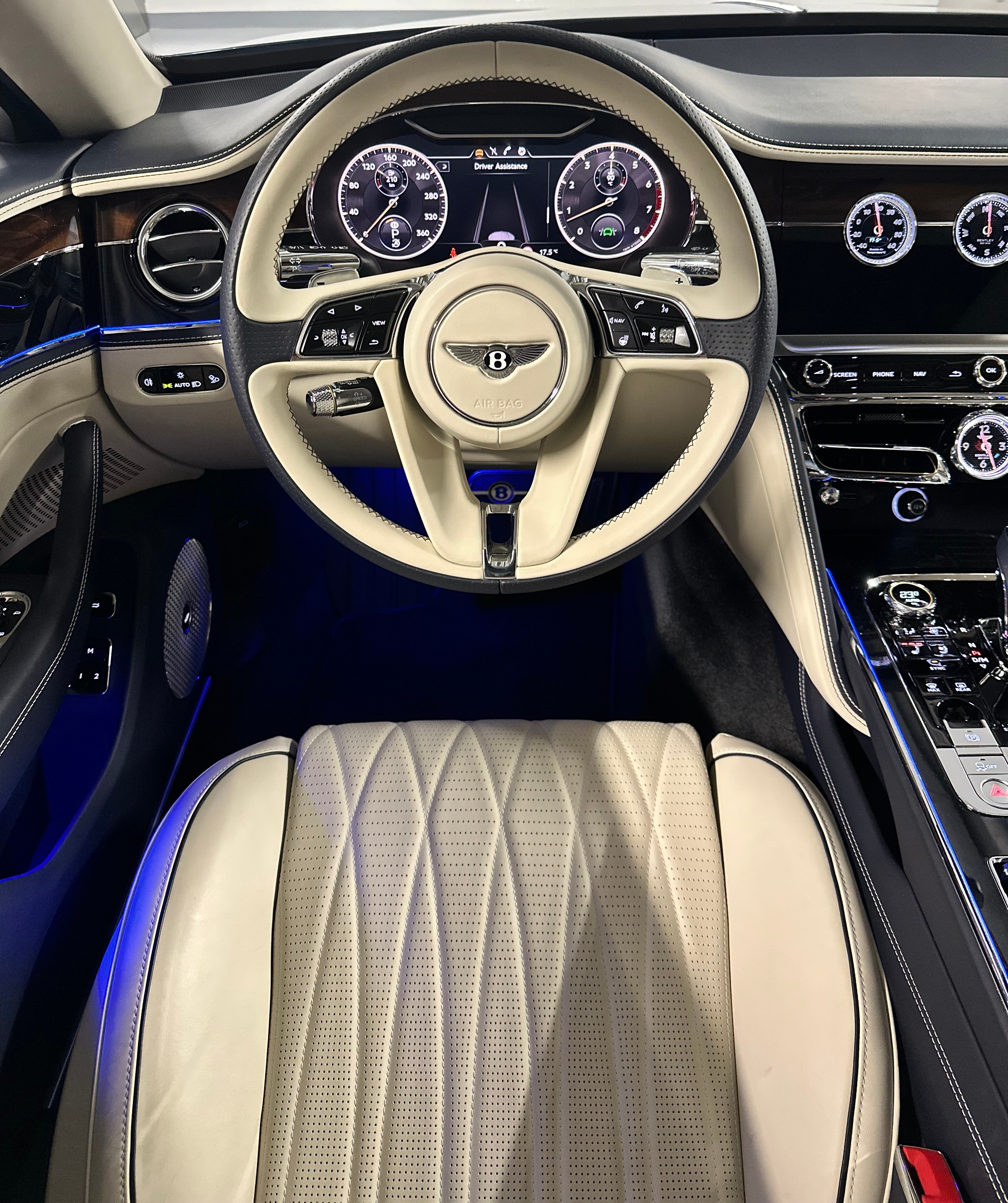 Image BENTLEY FLYING-SPUR Flying Spur W12 6.0