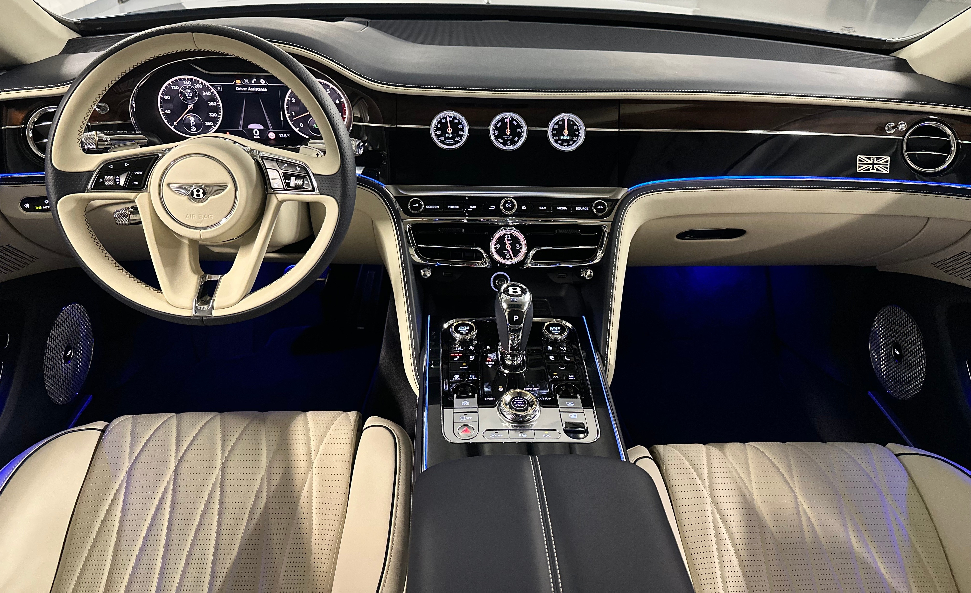 Image BENTLEY FLYING-SPUR Flying Spur W12 6.0