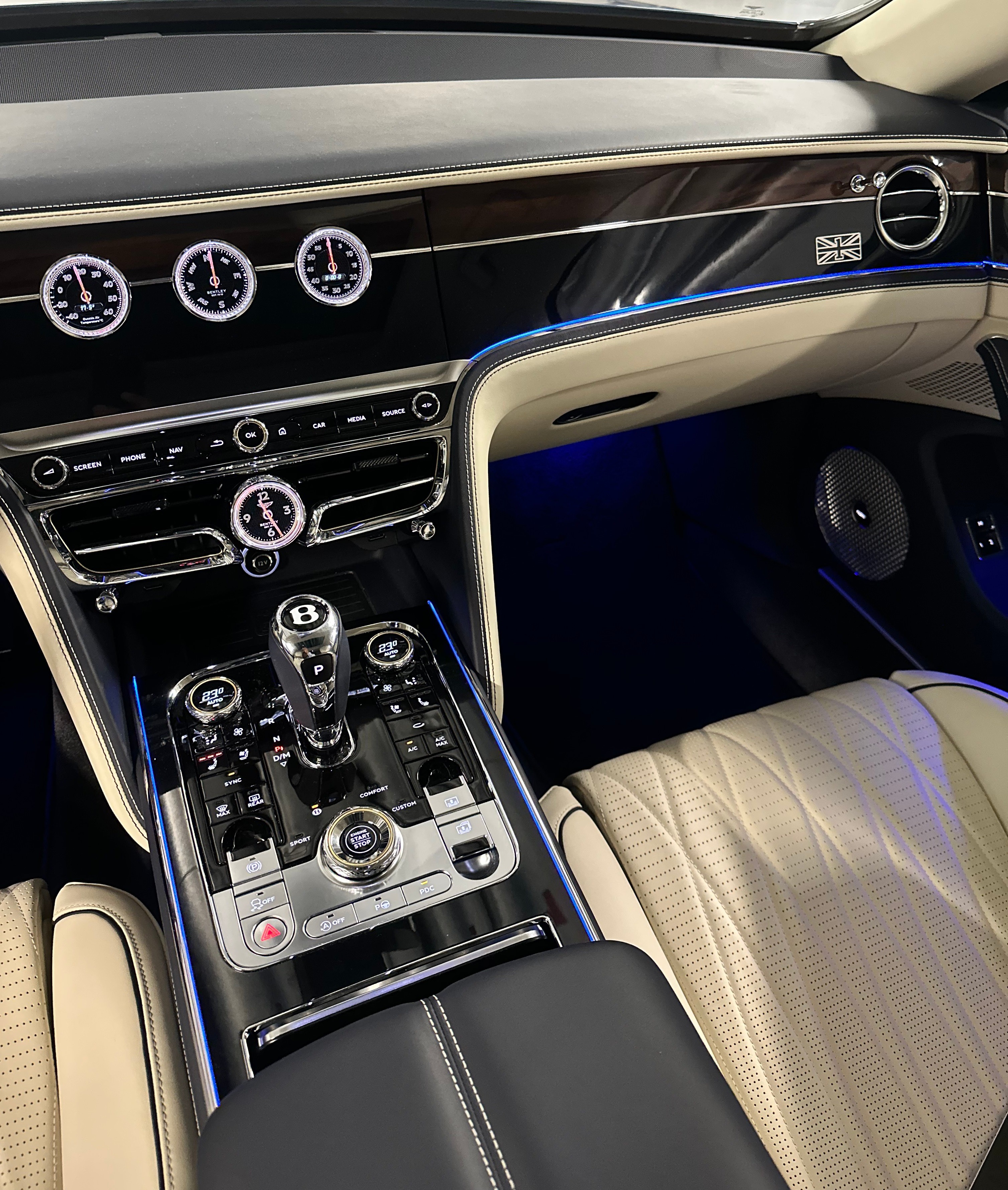 Image BENTLEY FLYING-SPUR Flying Spur W12 6.0