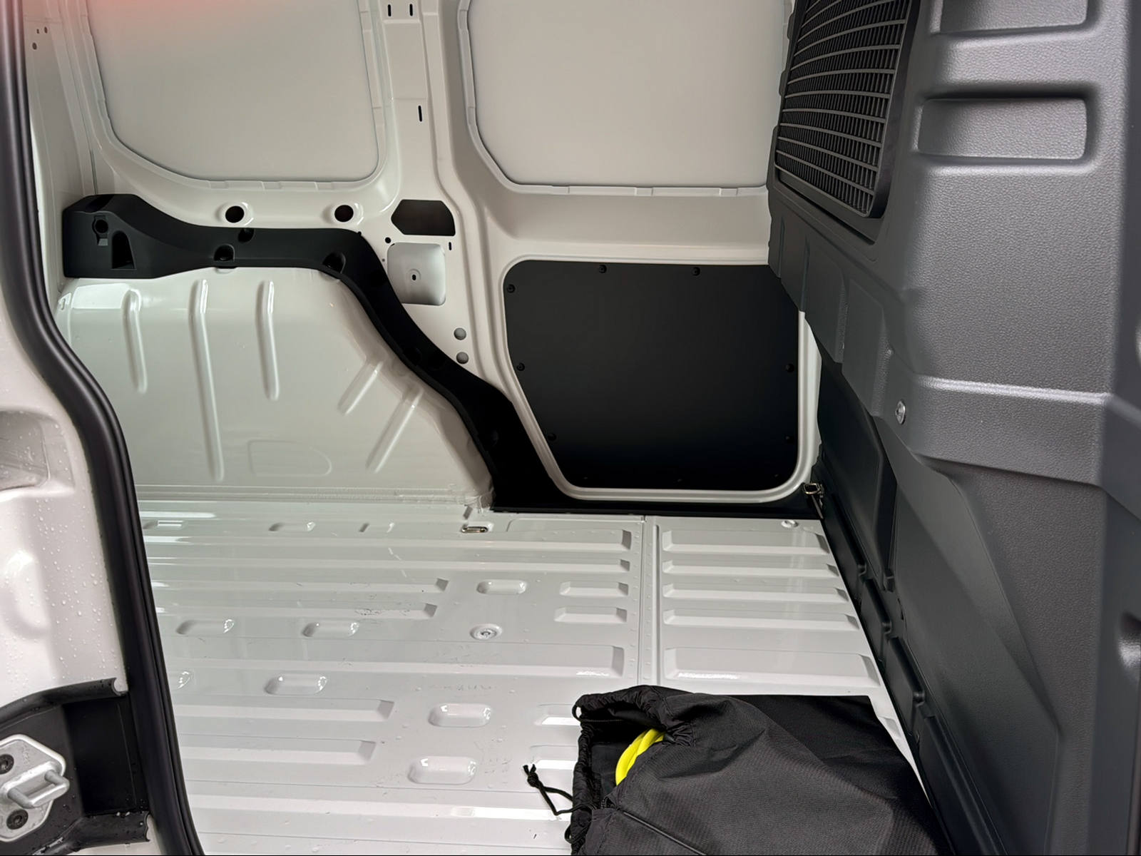 VW Caddy Kaw. 1.5 TSI 116 Entry DSG-image-8