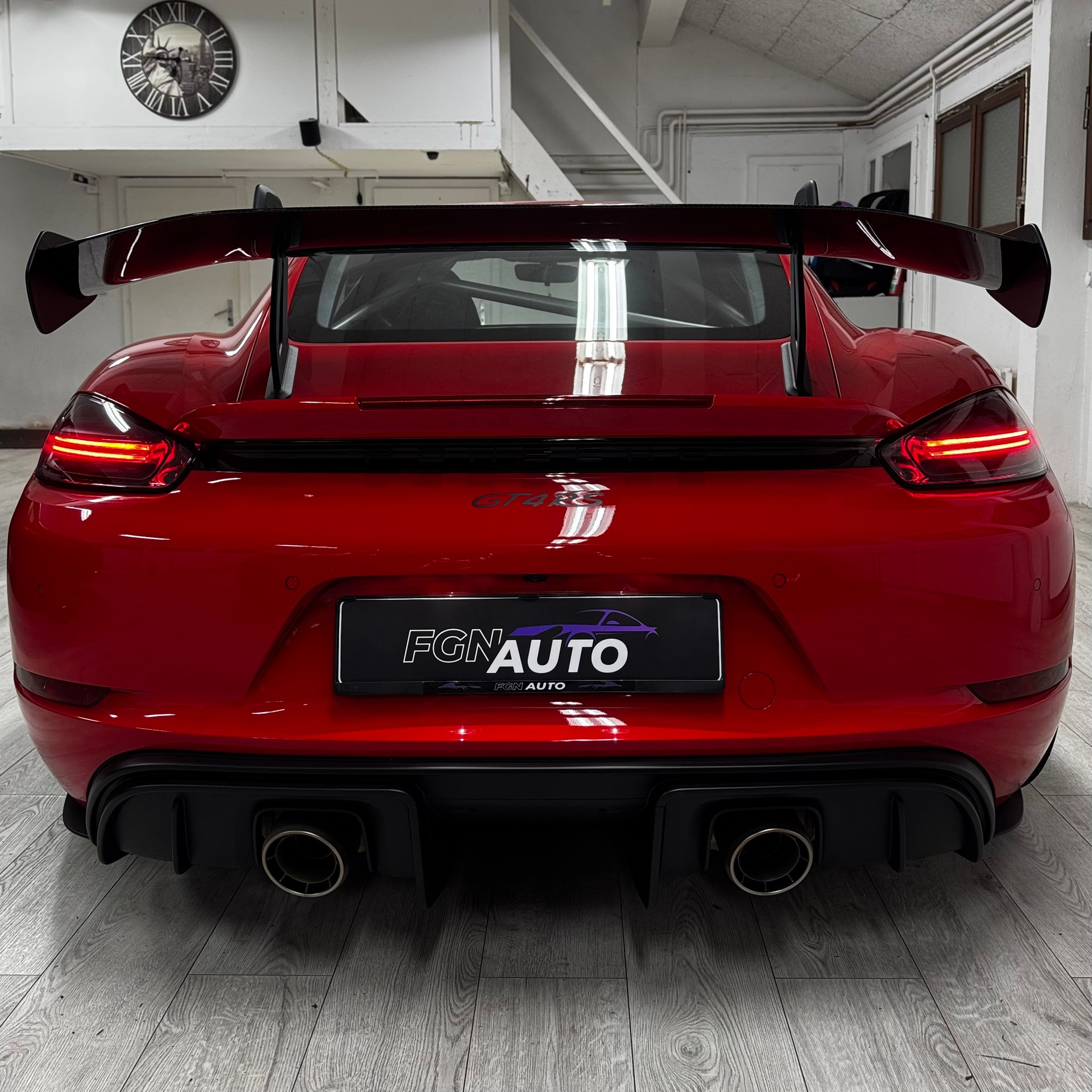 PORSCHE 718 Cayman GT4 RS PDK-image-4